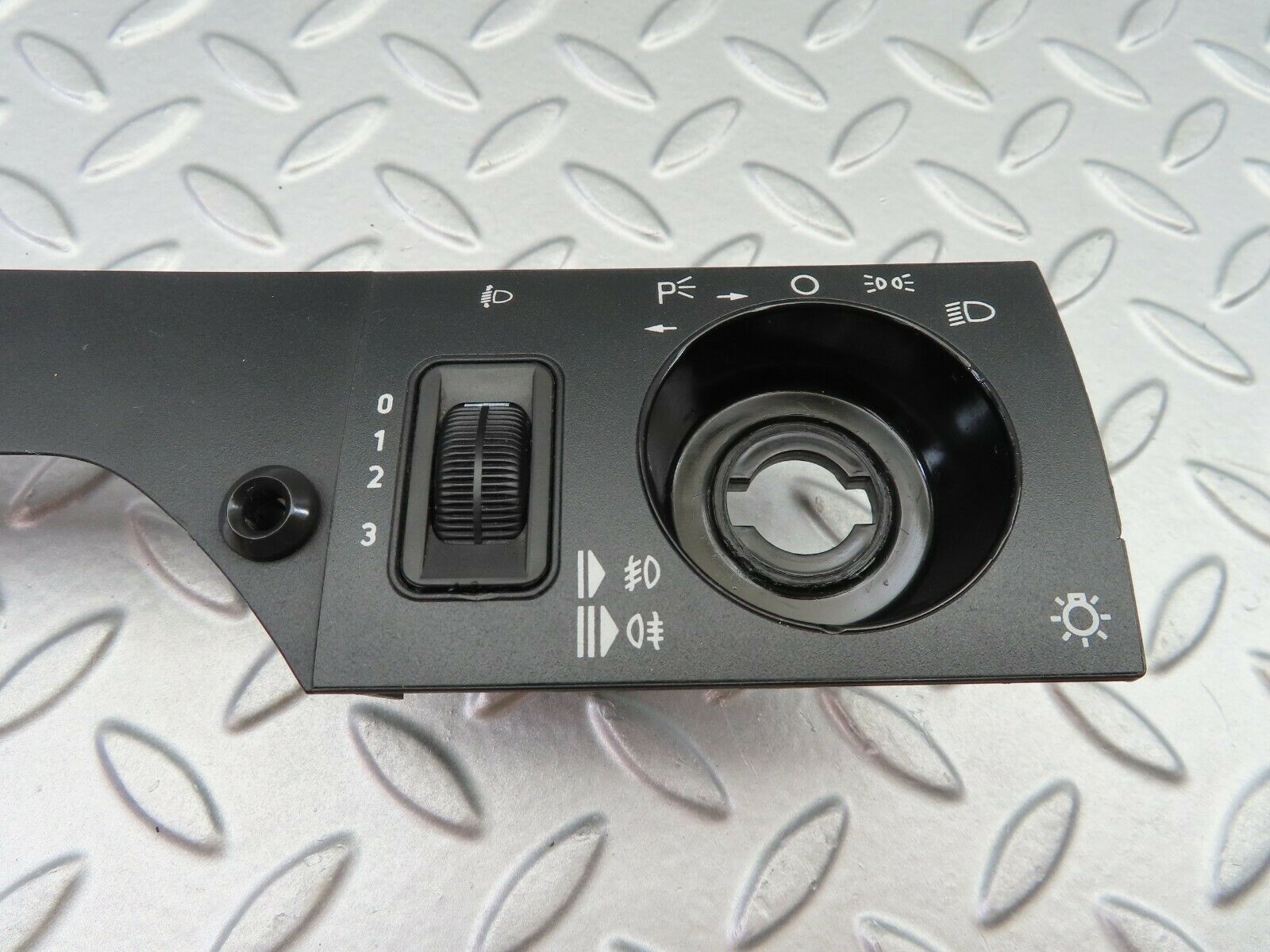 6458 Mercedes-Benz S124 E220 Wagon Headlight Control Switch Panel