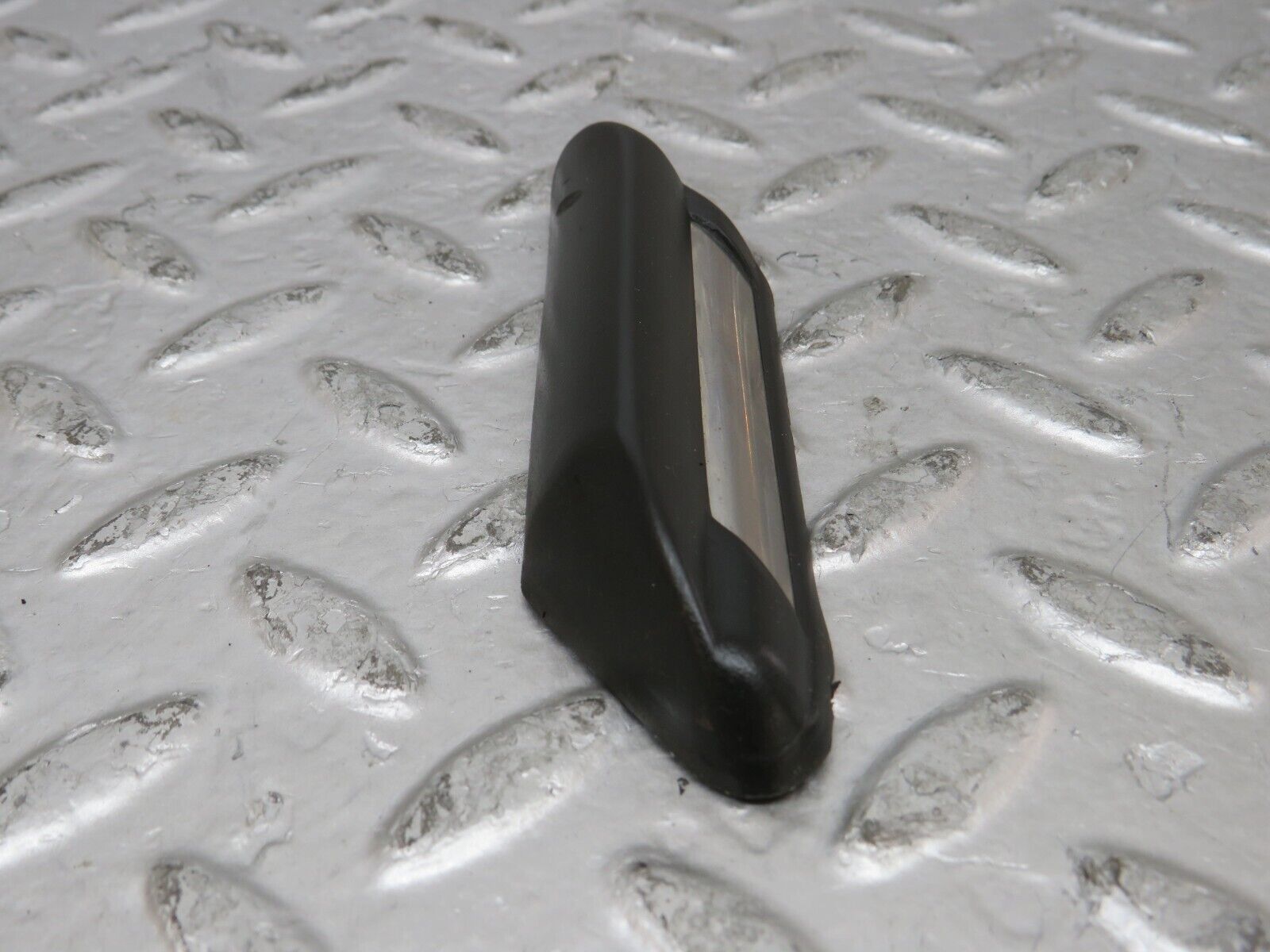 26296 Mercedes-Benz W116 450SE Rear Left Centre Fender Wing Moulding Trim