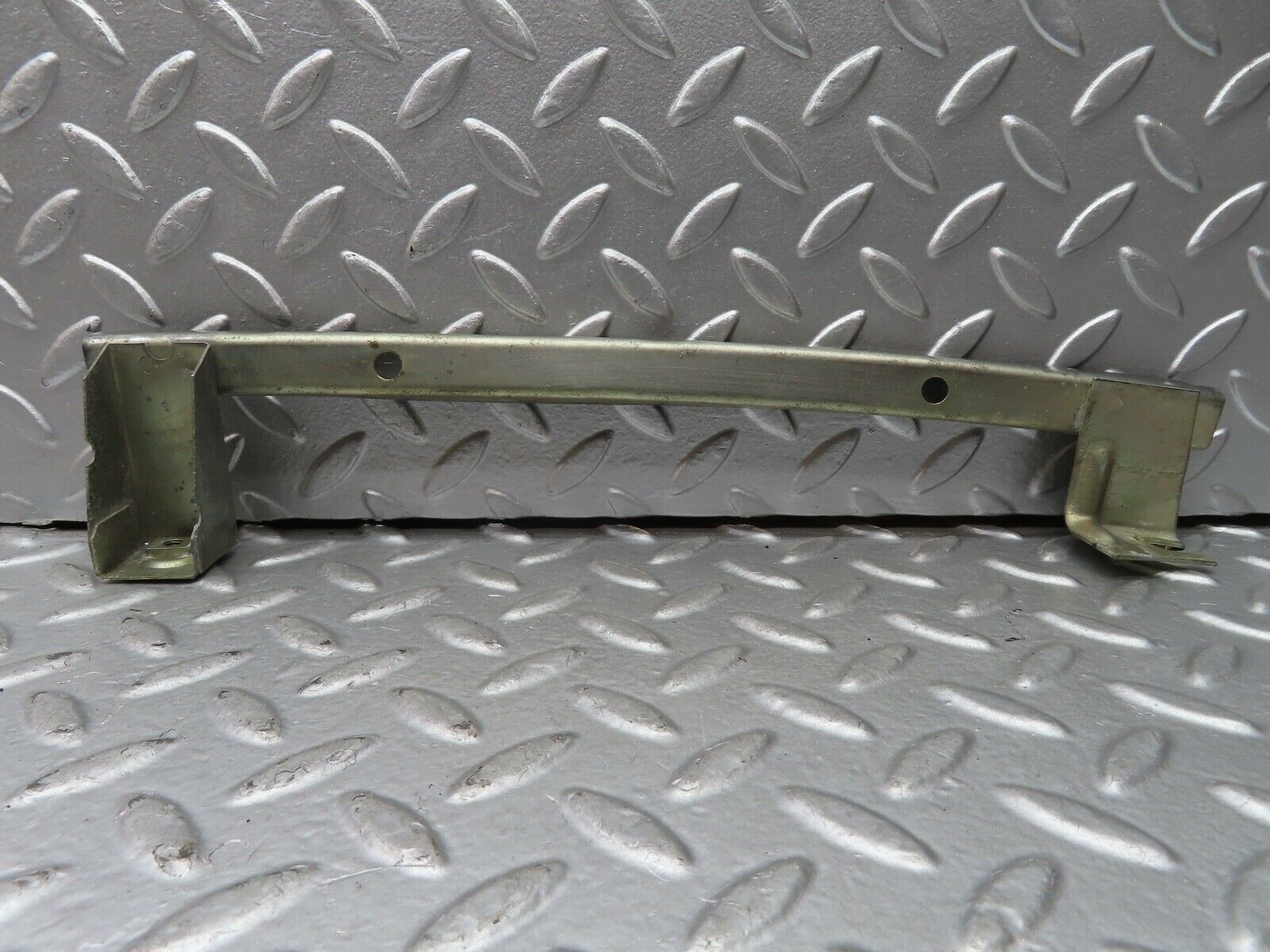 21483 Mercedes-Benz W126 300SE Rear Left Window Channel