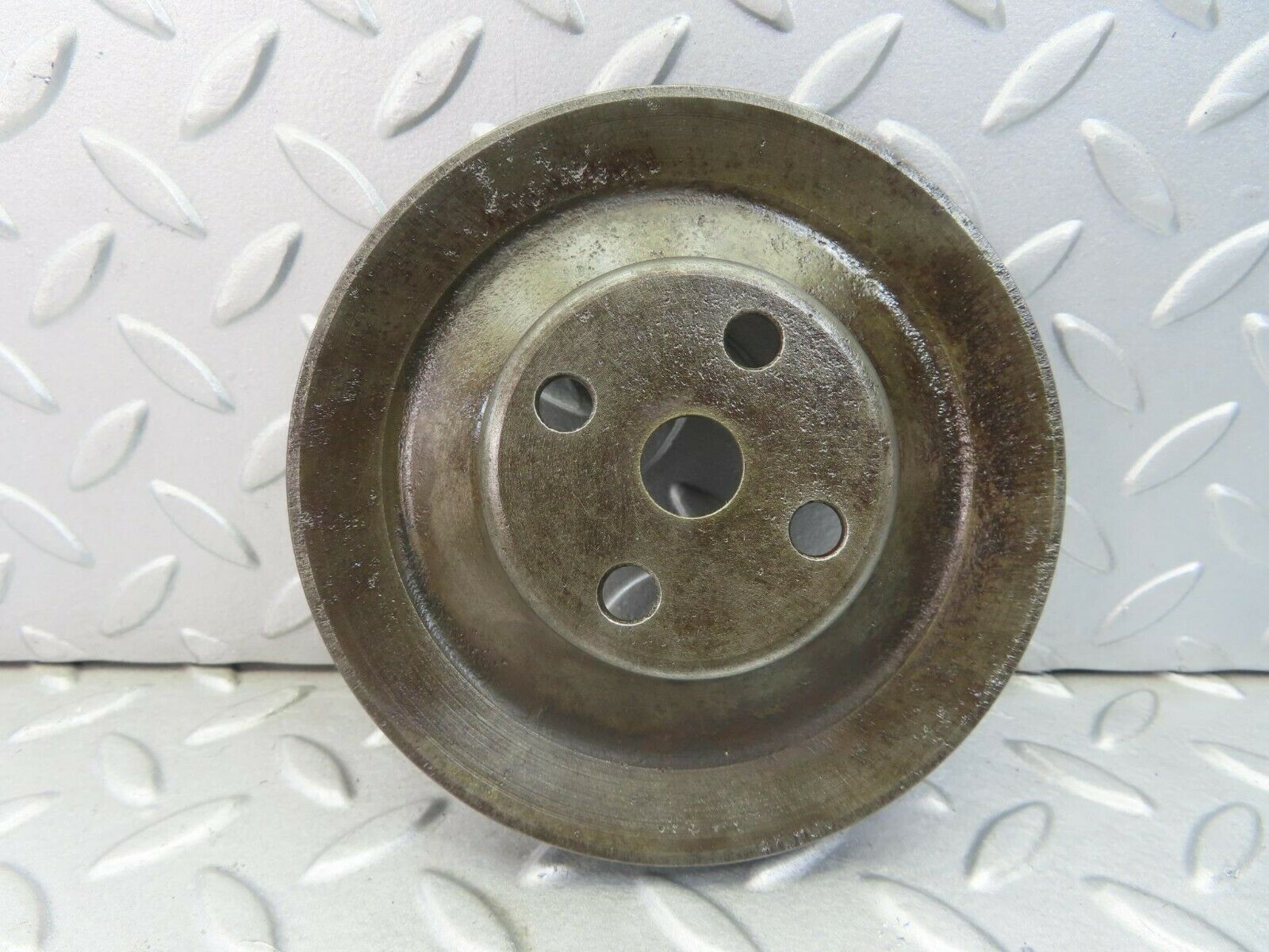 8348 Mercedes-Benz W108 Water Pump Pulley