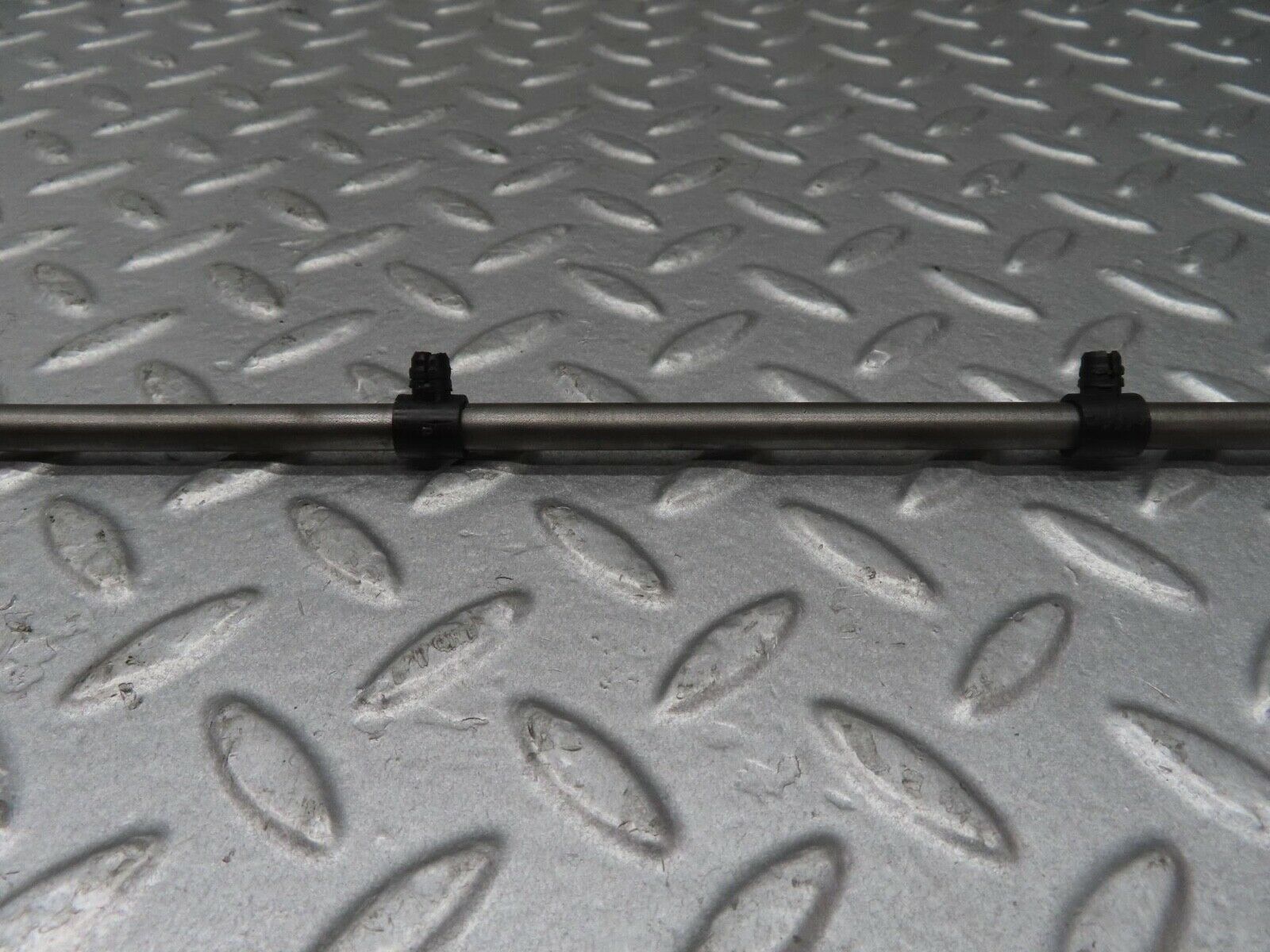 13354 Mercedes-Benz C107 350SLC Coupe Camshaft Oil Tube