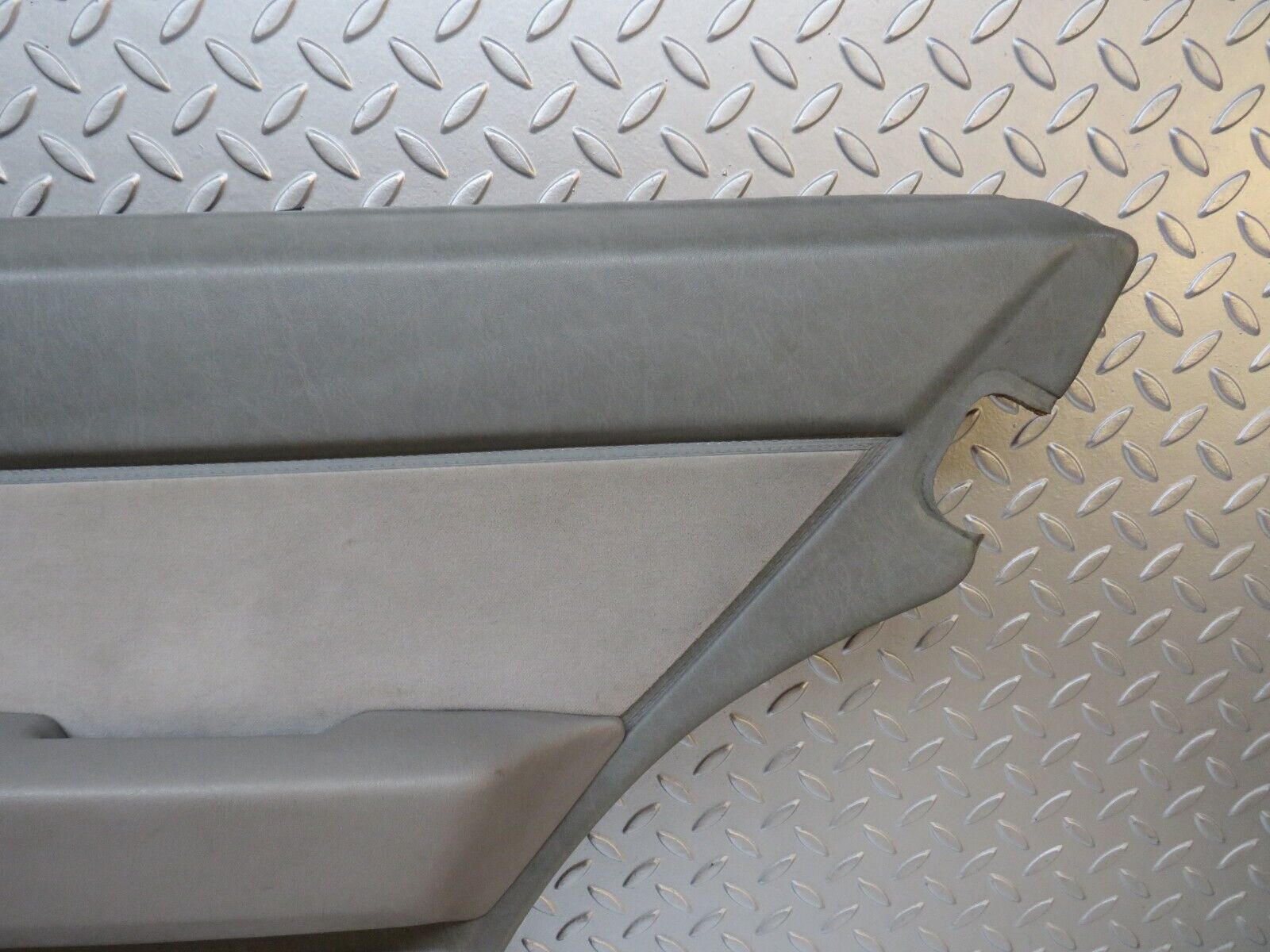 32341 Mercedes-Benz S124 300TE Wagon Rear Right Door Card Grey