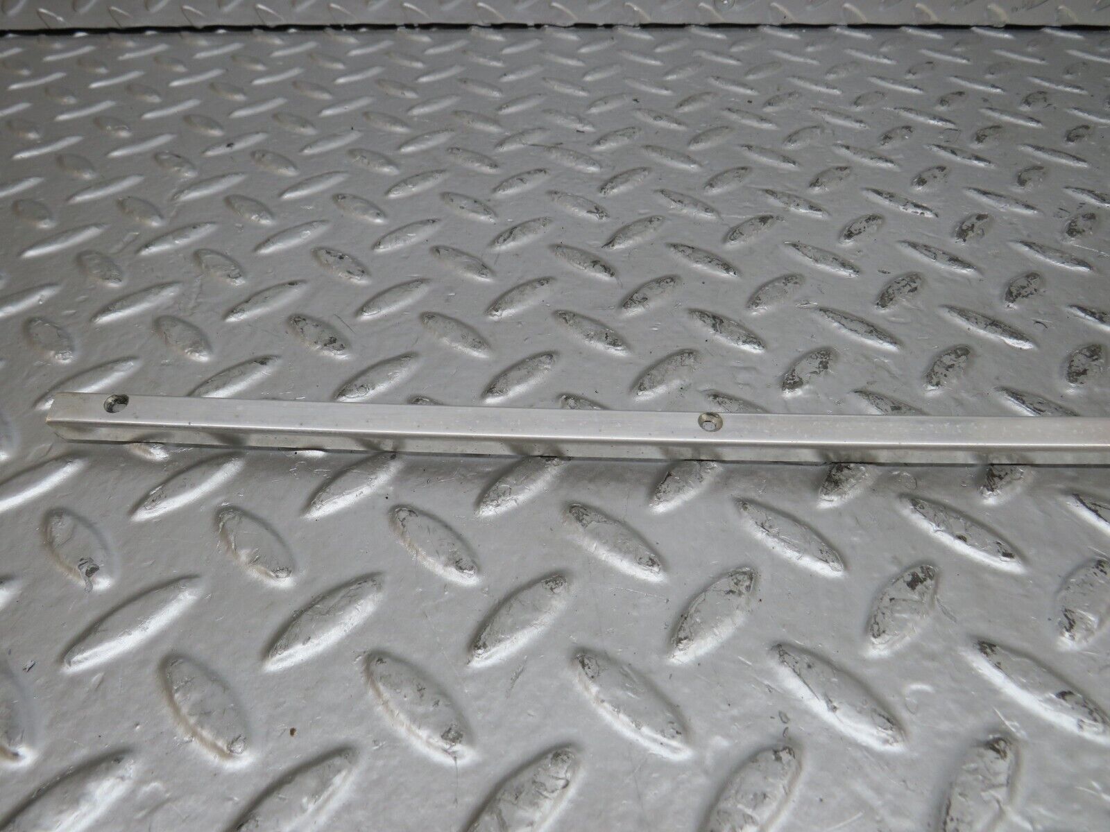 26639 Mercedes-Benz C124 220CE Coupe Sunroof Chrome Trim