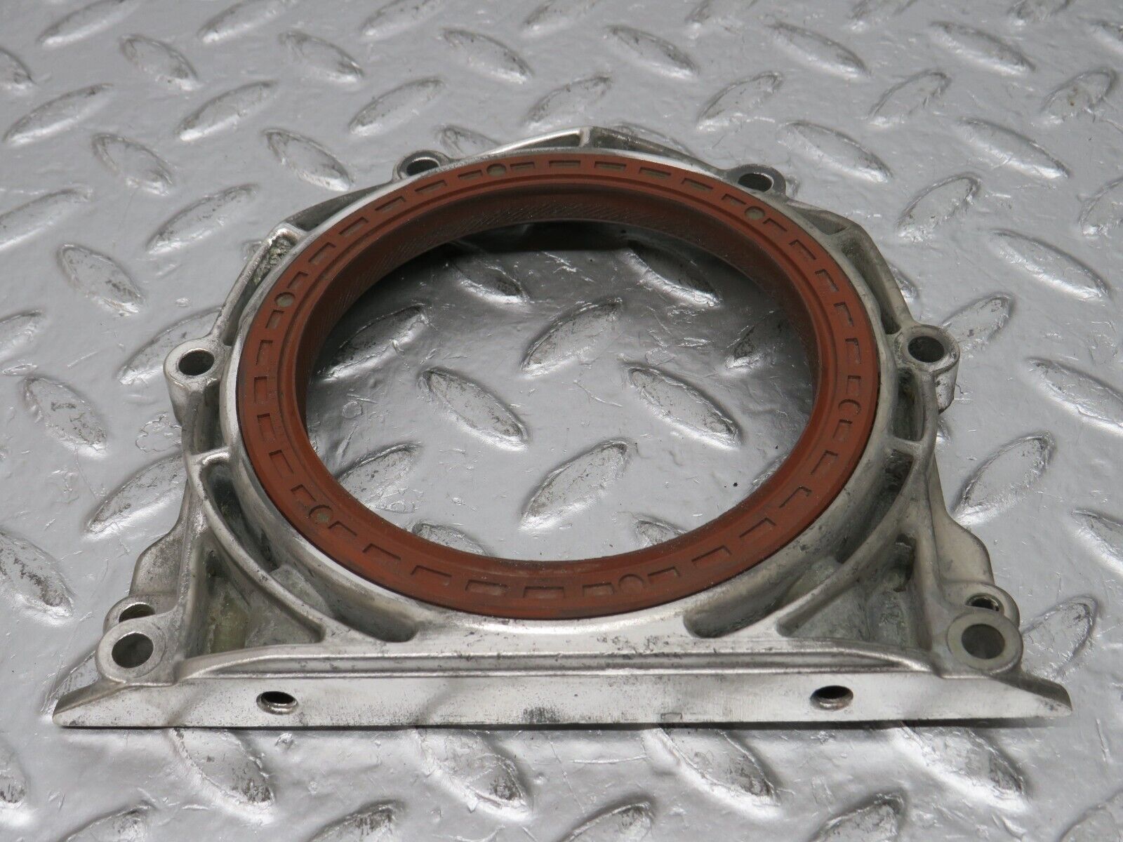 32617 Mercedes-Benz S124 300TE Wagon Crankshaft Rear Sealing Cover 6010110108