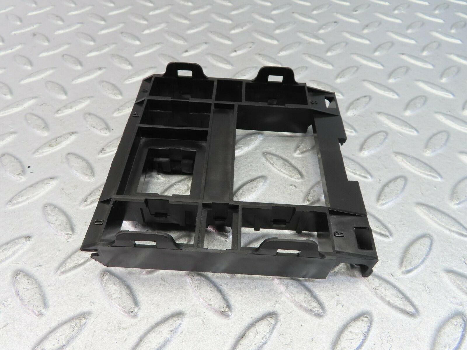 9420 Mercedes-Benz C124 300CE Coupe Centre Console Switch Frame 1248210171