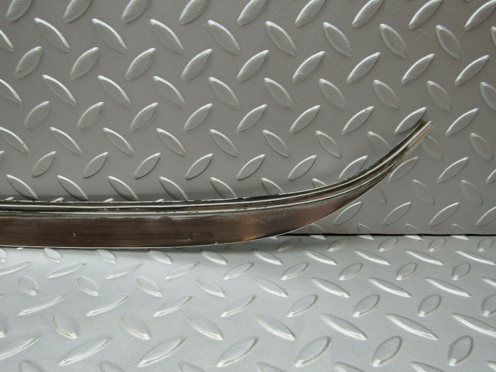 3318 Mercedes-Benz W115 220D Rear Right C Pillar Chrome Moulding