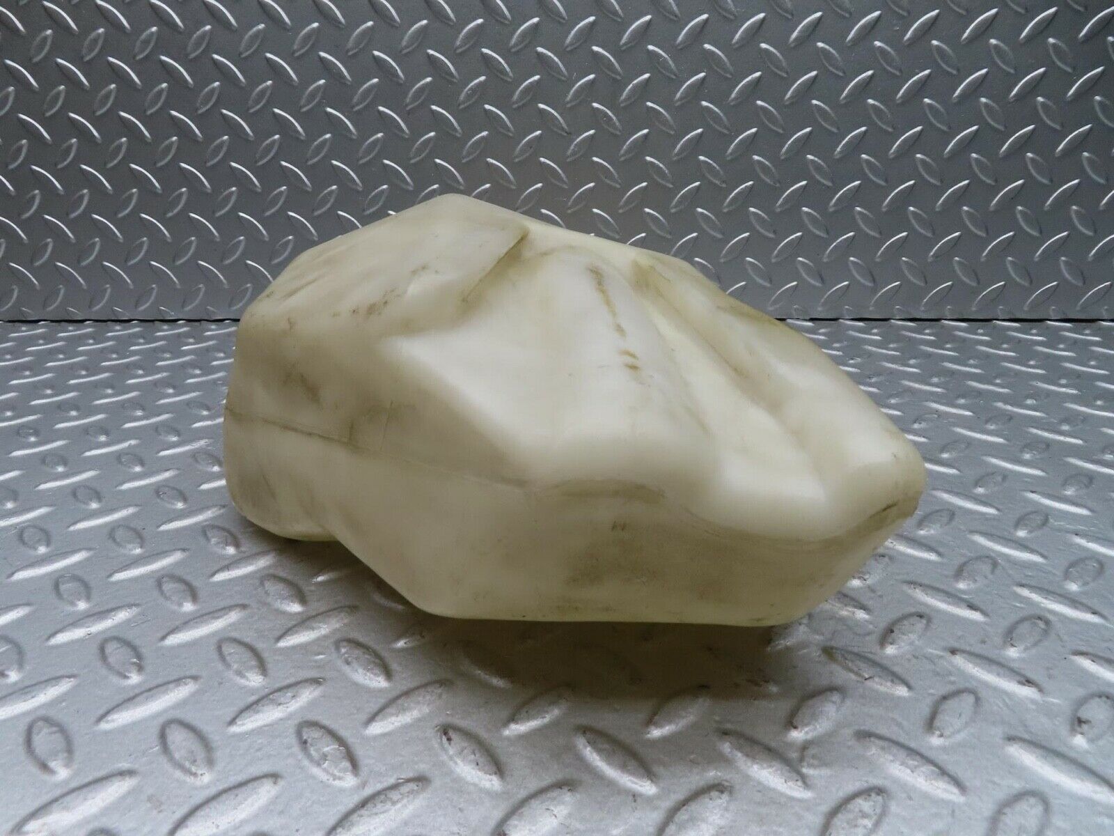 14437 Mercedes-Benz W116 350SE Windscreen Washer Fluid Reservoir 1168690020