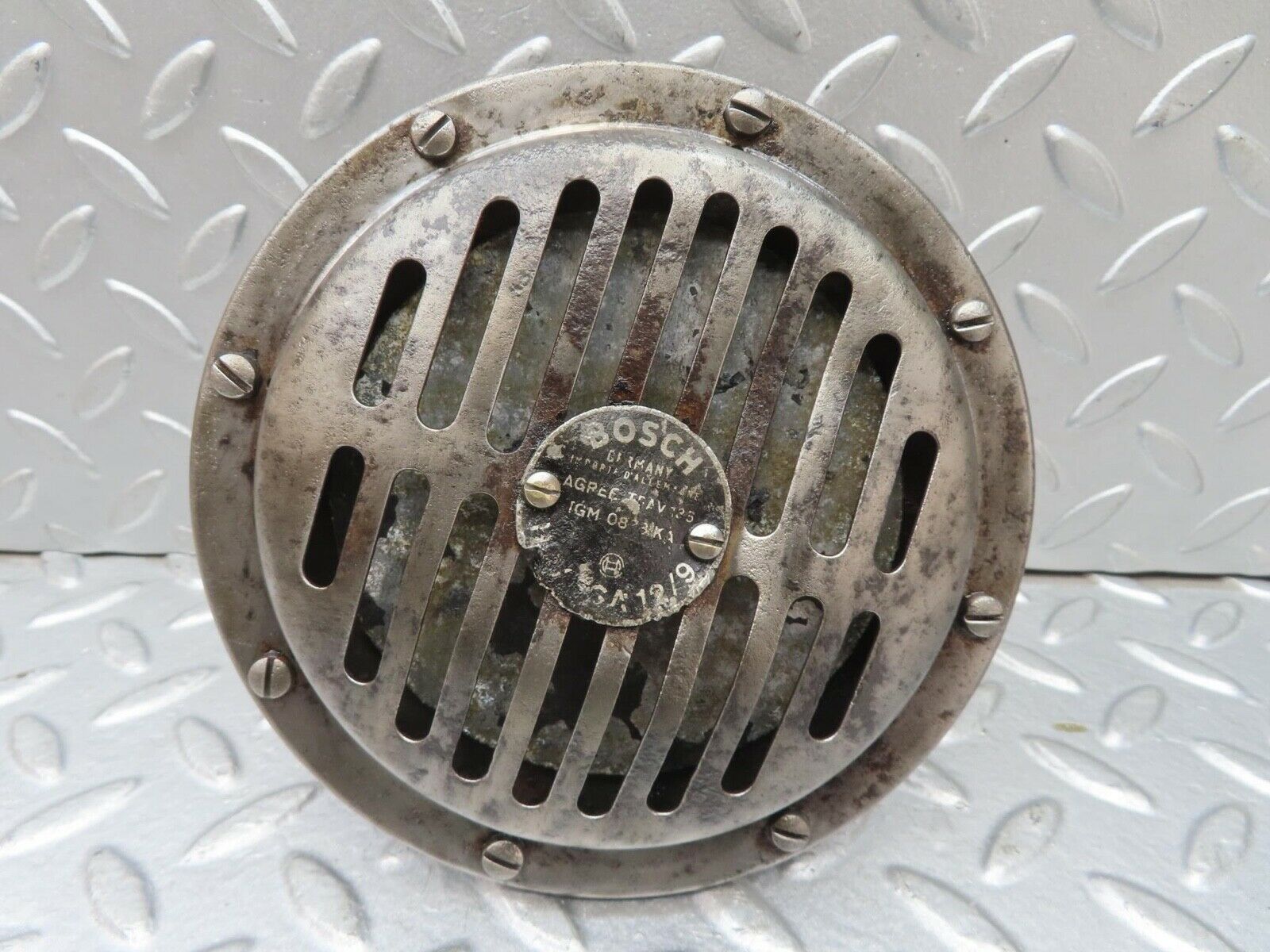 13169 Mercedes-Benz W111 220S Horn Bosch HO/FSA 12/9