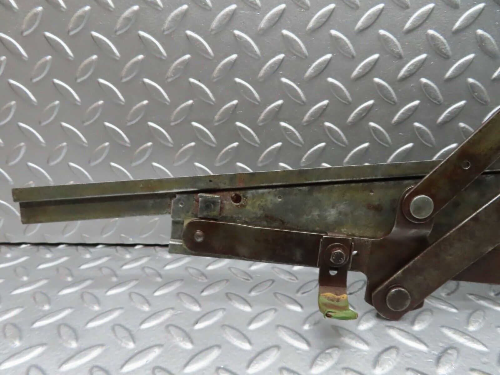 20333 Mercedes-Benz W114 280CE Coupe Front Left Manual Window Regulator