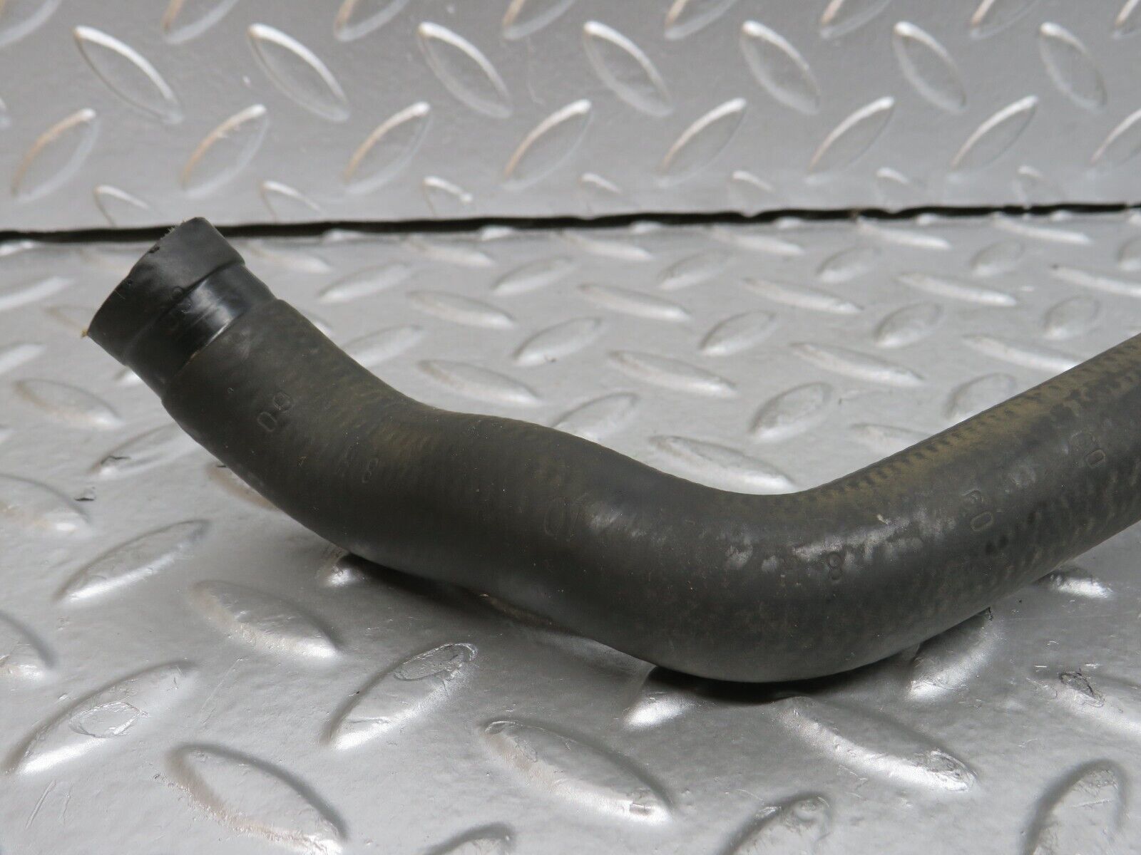 29562 Mercedes-Benz W124 230E Water Hose Pipe 1248325894