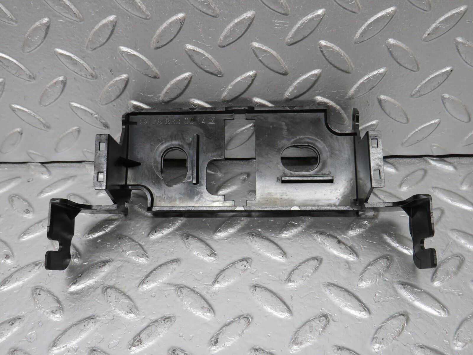 34430 Mercedes-Benz C126 380SEC Coupe Heater Control Switch Bracket 1268330014