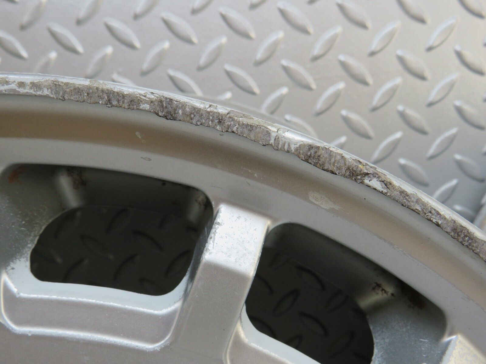 36922 Mercedes-Benz Alloy Wheel Set 6.5Jx15 H2 ET48 1244010802