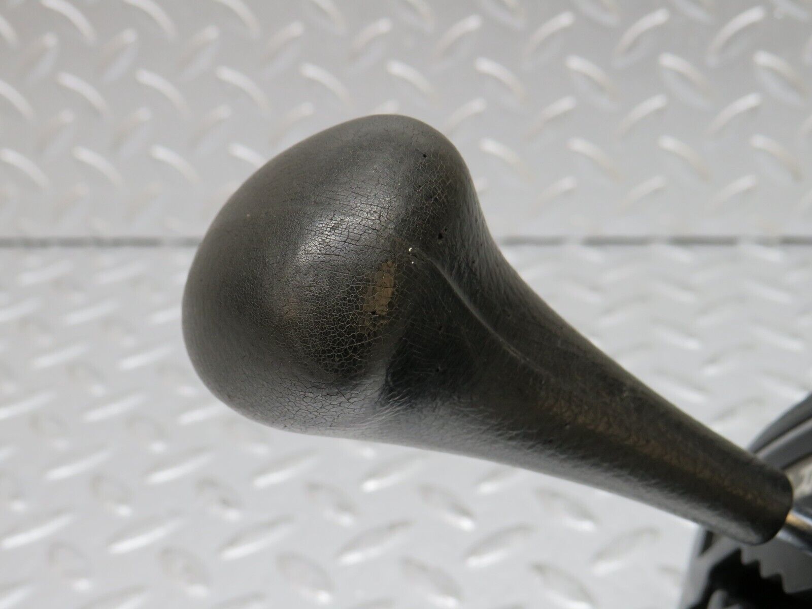 0134 Mercedes-Benz W116 350SE Automatic Gear Shift Selector