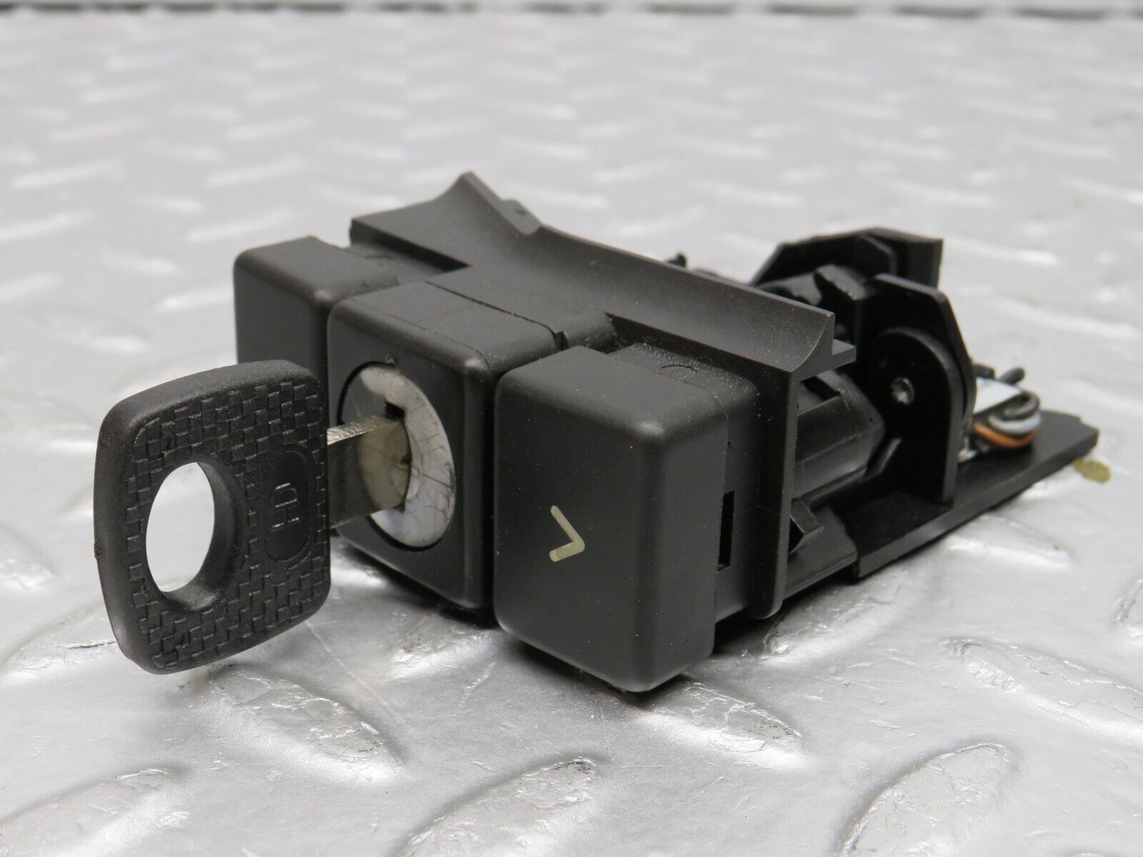 38650 Mercedes-Benz R129 280SL Coupe Glove Box Lock With Key 1298206810