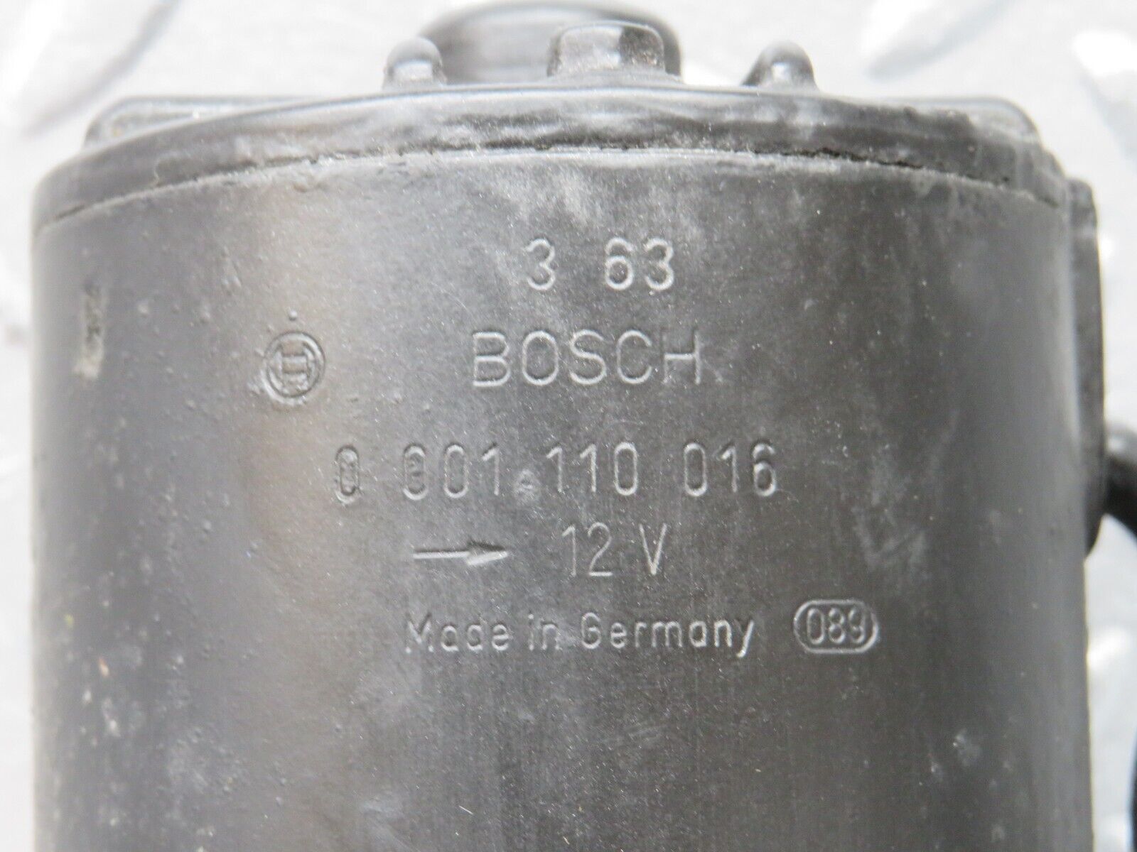 38898 Mercedes-Benz W201 190E 2.6L Starter Motor Bosch 0001110016