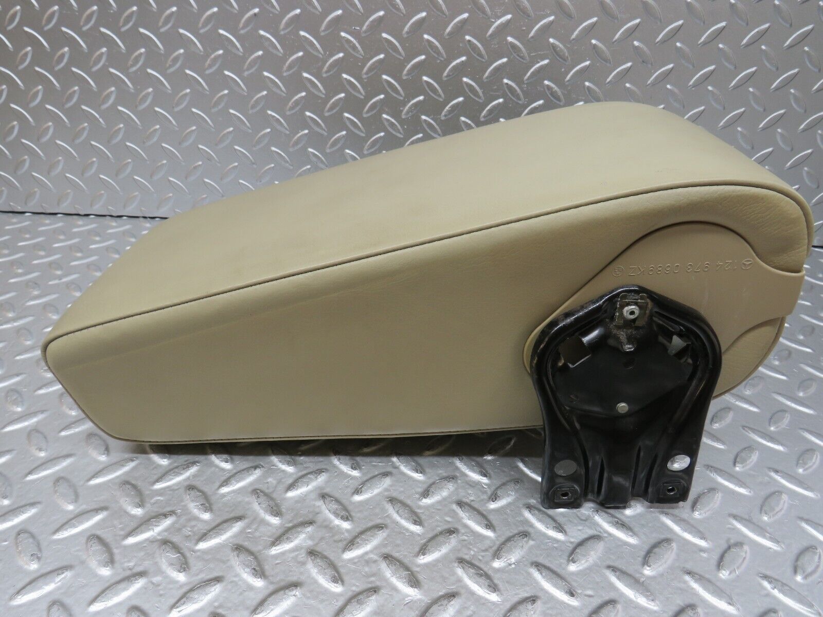 26748 Mercedes-Benz C124 220CE Rear Centre Armrest Beige 1249240237 1249730689