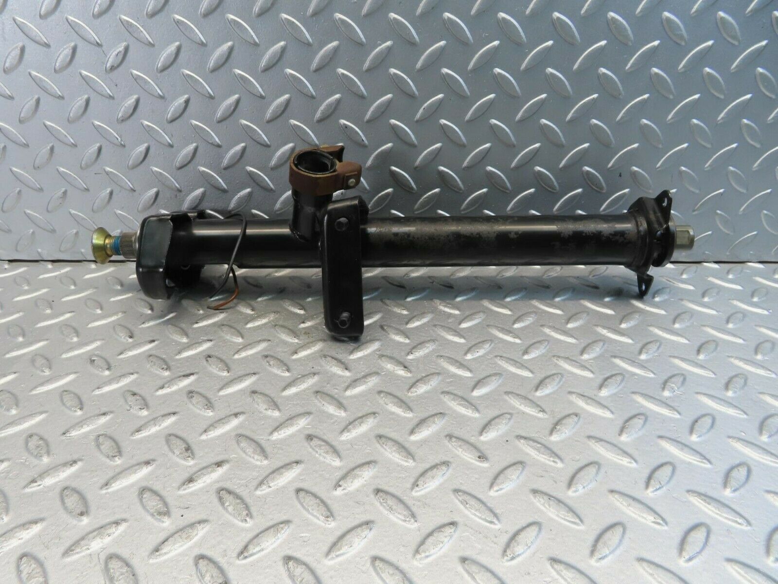 11438 Mercedes-Benz C123 230CE Coupe Steering Column