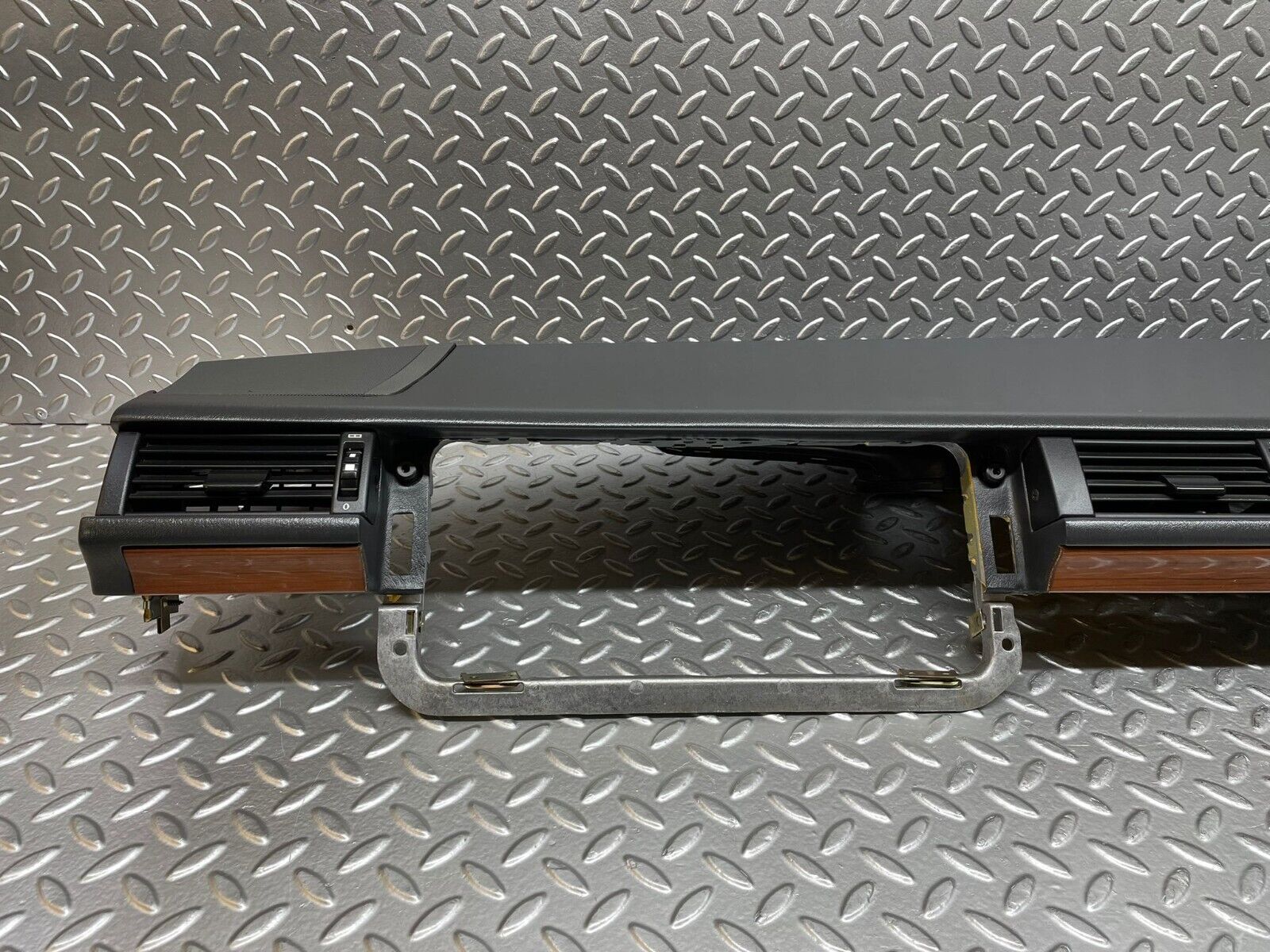 29197 Mercedes-Benz W124 230E Dashboard Black