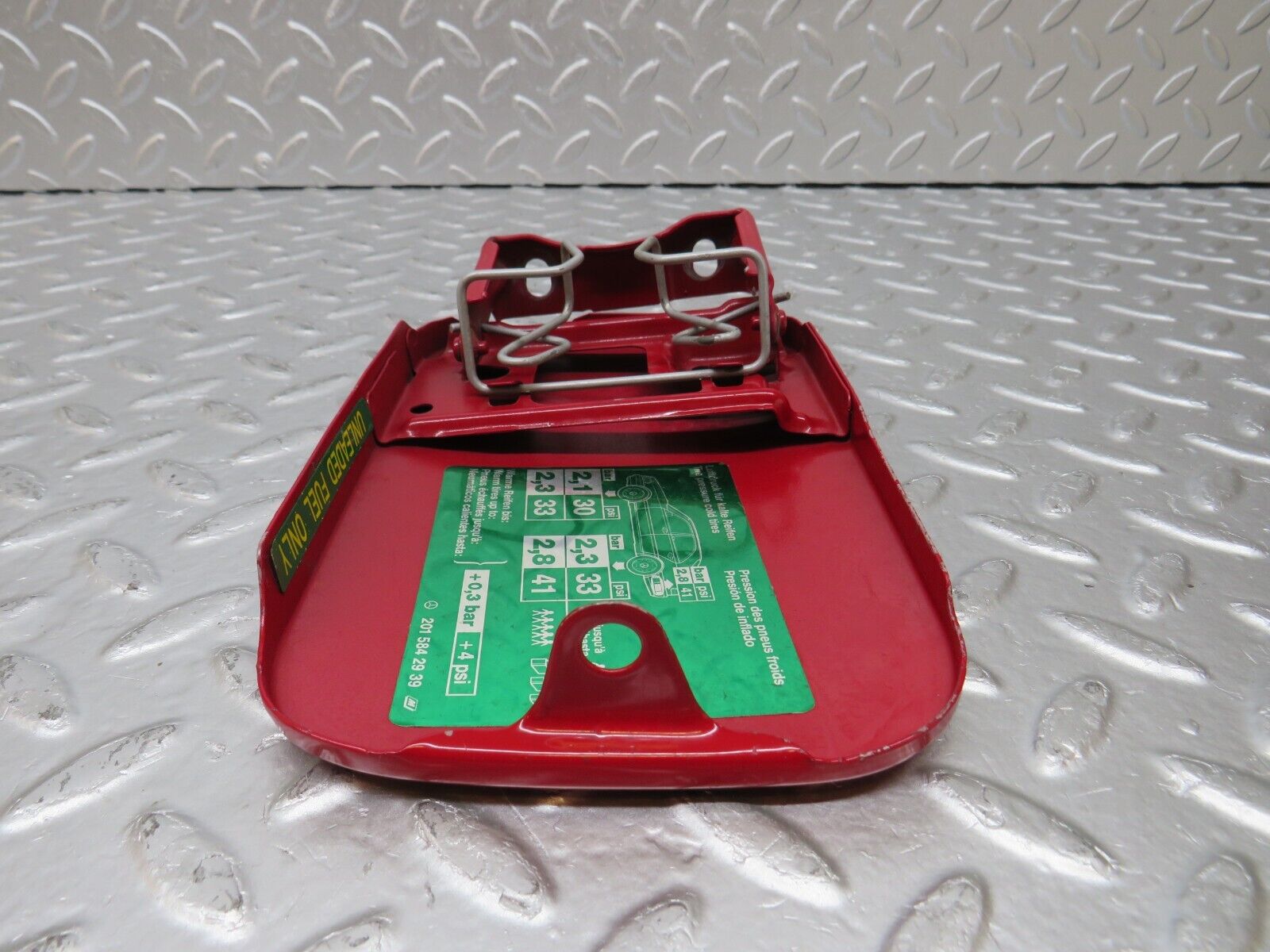 33272 Mercedes-Benz W202 C180 Fuel Tank Flap Cap 2015842939