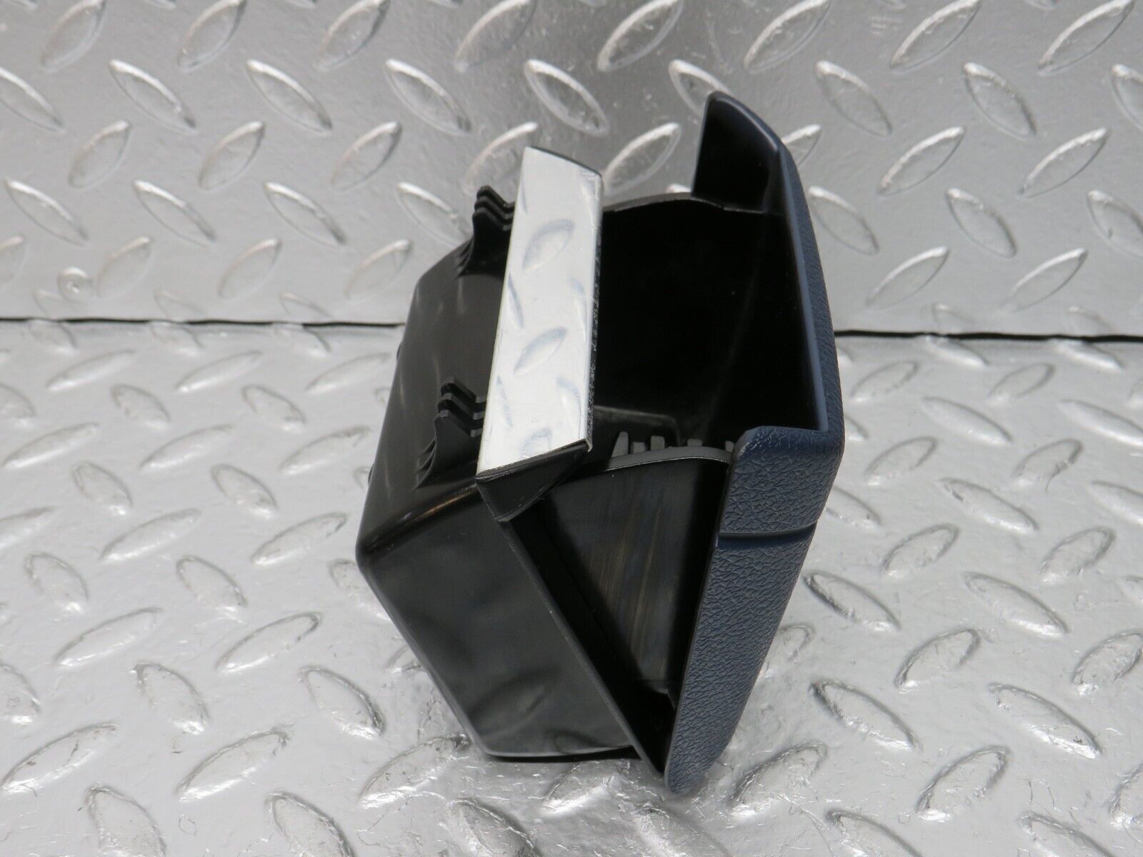 31021 Mercedes-Benz W123 230E Rear Door Ashtray Blue