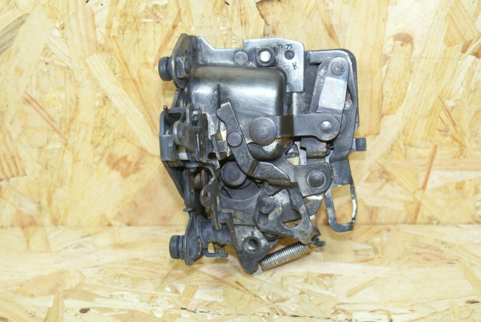 2249 Mercedes-Benz W123 280E Front Left Door Lock O/S