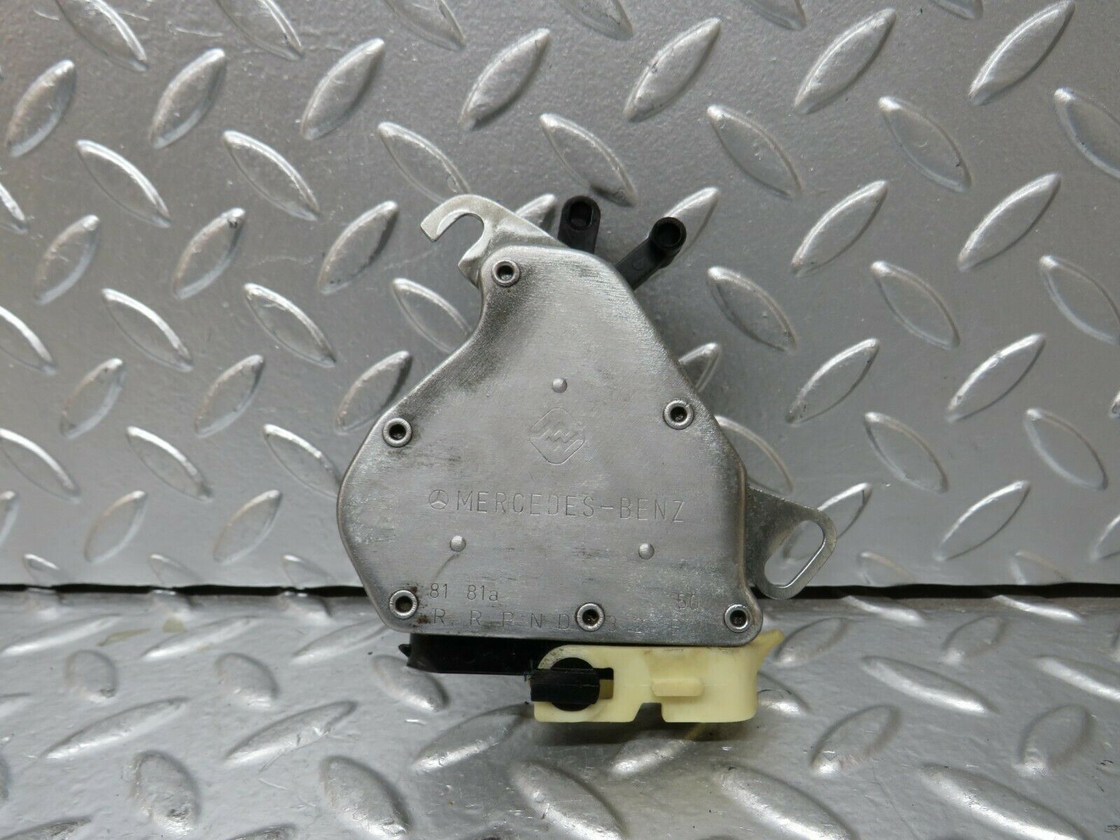 24360 Mercedes-Benz S124 220TE Wagon Reverse Light Switch 0005456806