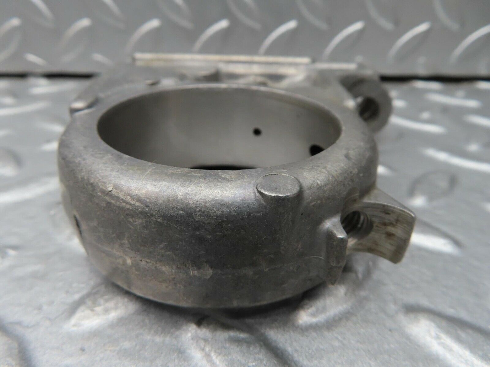 16716 Mercedes-Benz C107 380SLC Camshaft Tower Bearing 1160515118