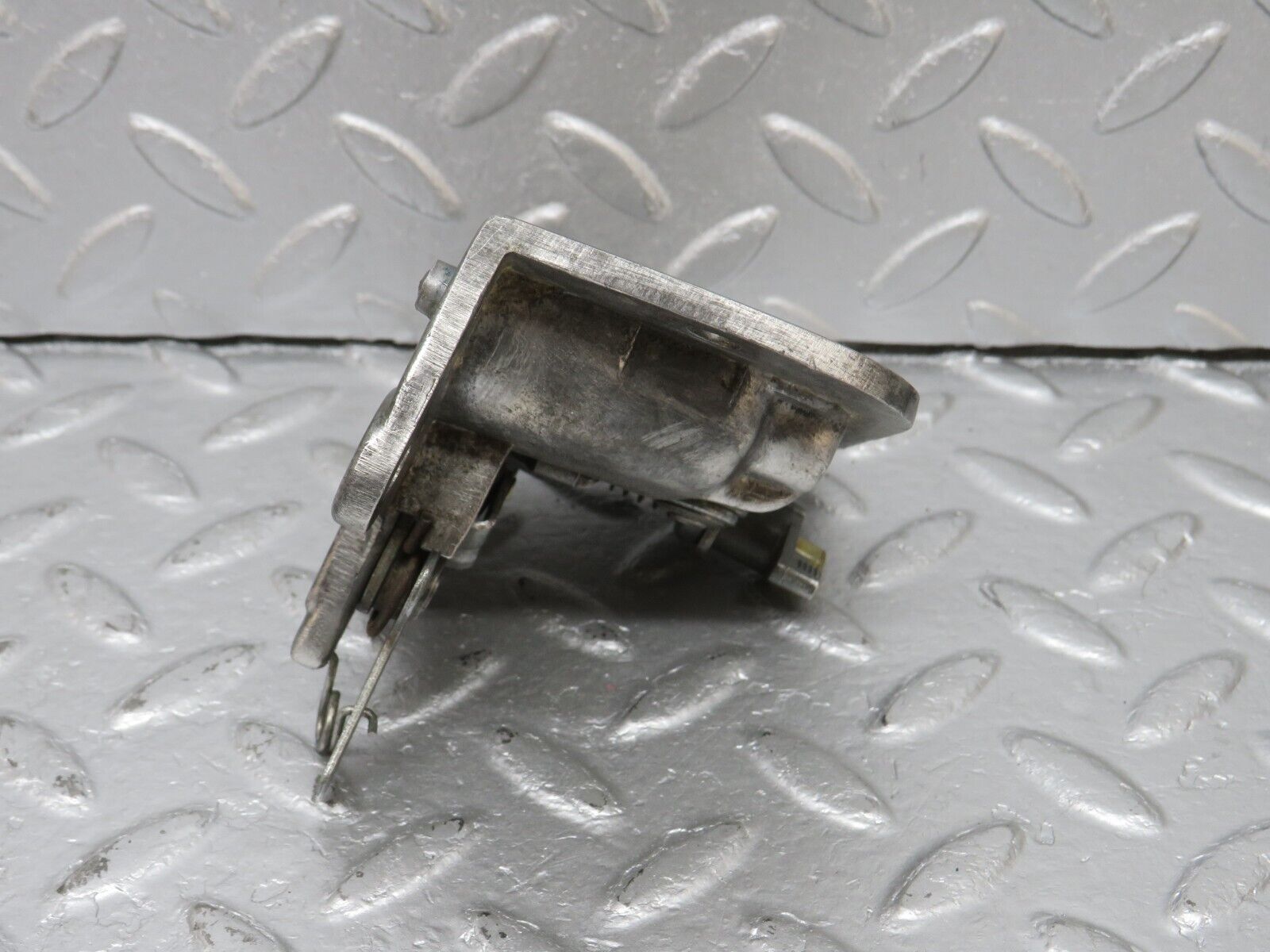 40283 Mercedes-Benz W110 230 Rear Left Door Lock Mechanism