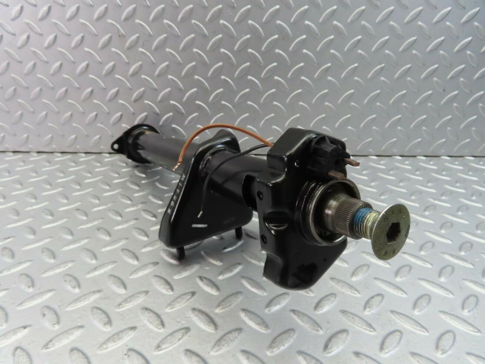 9676 Mercedes-Benz C123 280CE Coupe Steering Column