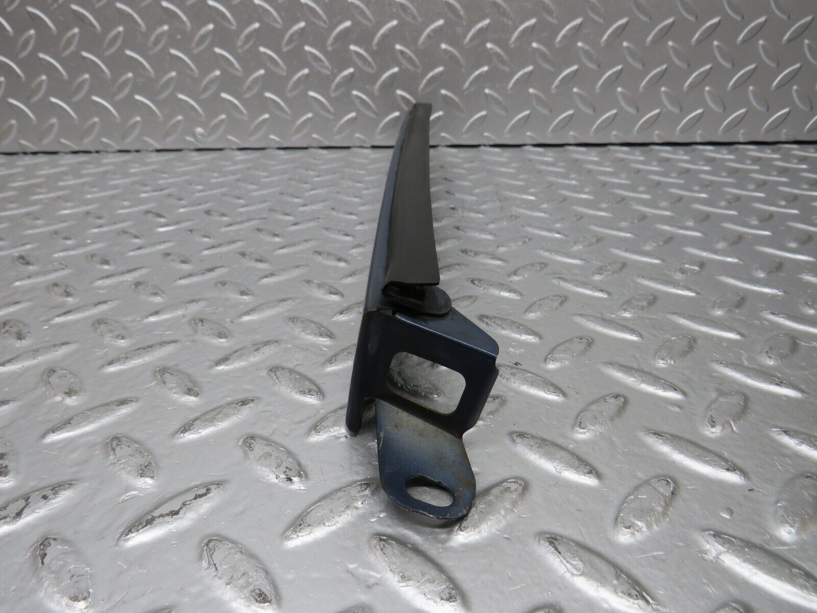 31217 Mercedes-Benz S124 220TE Wagon Under Headlight Trim Right