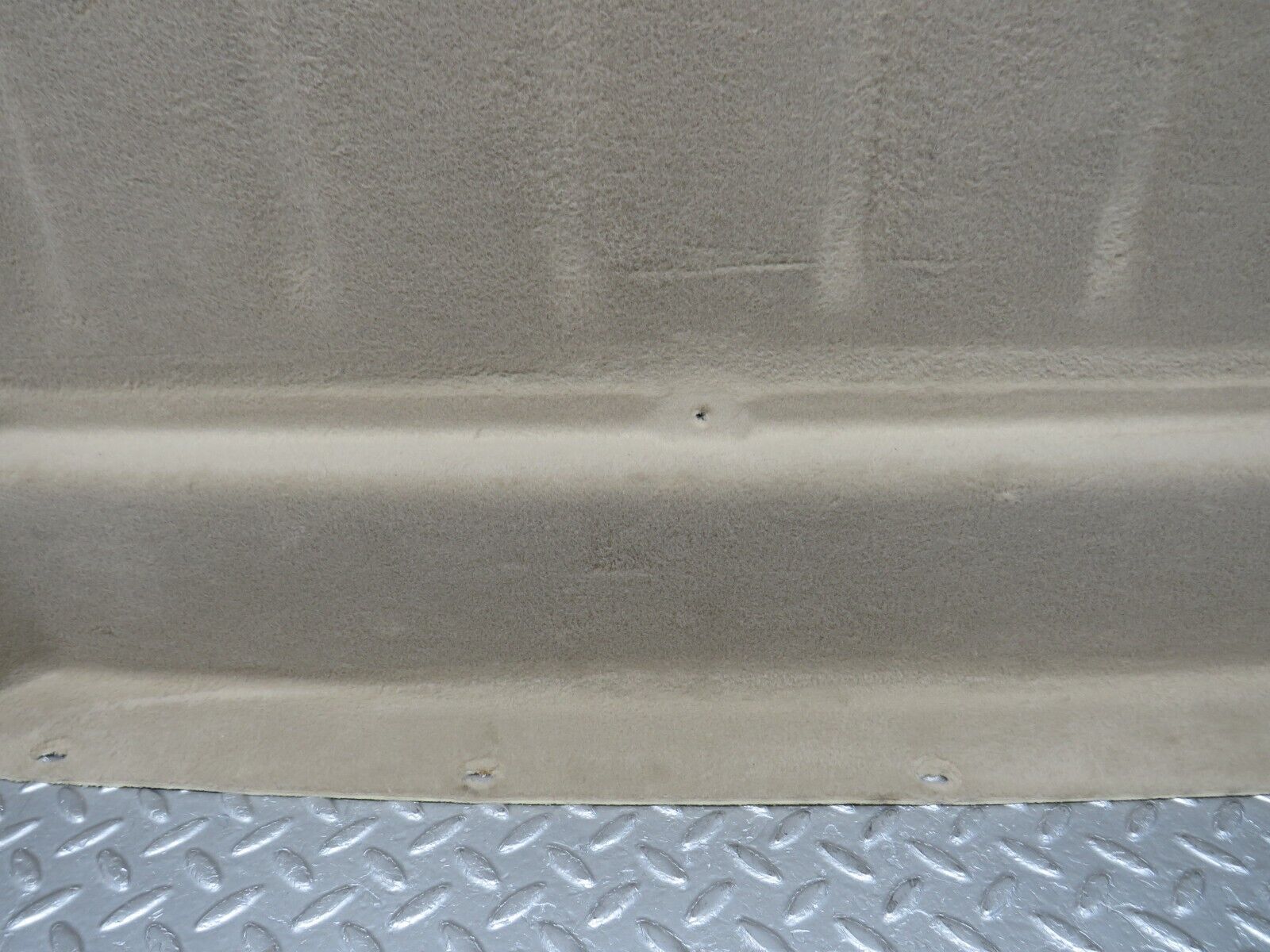 38280 Mercedes-Benz R129 280SL Coupe Fuel Tank Cover Carpet Beige 1296900098