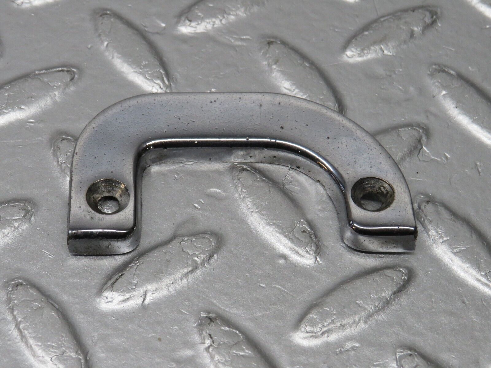 40476 Mercedes-Benz W110 230 Interior Door Chrome Latch Trim Right