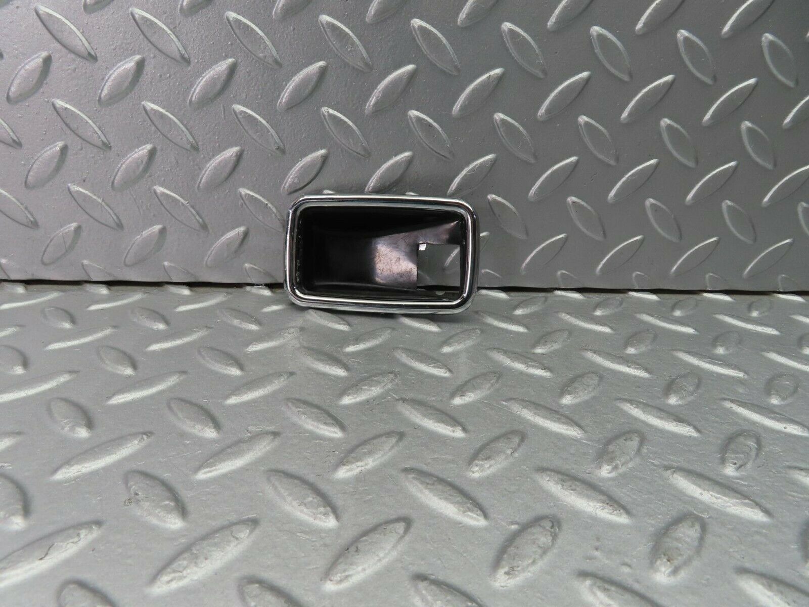 9909 Mercedes-Benz C123 230CE Coupe Chrome Frame For Door Opener 1087660611