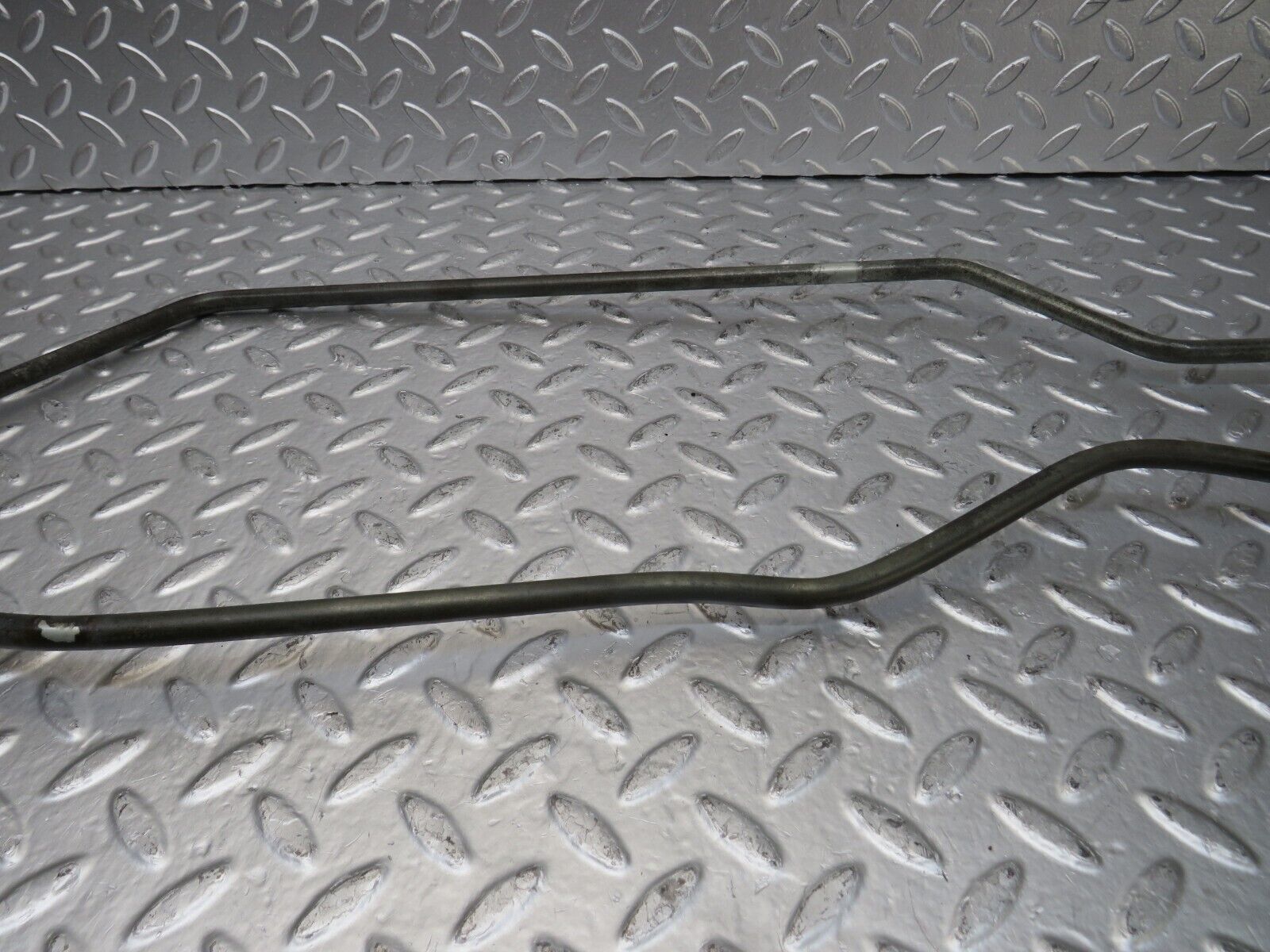 26011 Mercedes-Benz W124 280E Gearbox Oil Pipe Hose