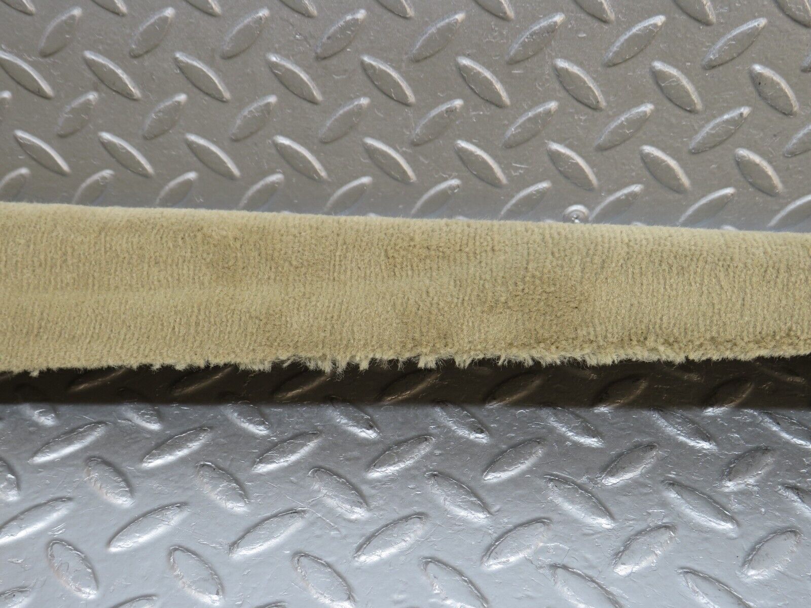 38285 Mercedes-Benz R129 280SL Coupe Left Door Sill Cover Beige 1296800135