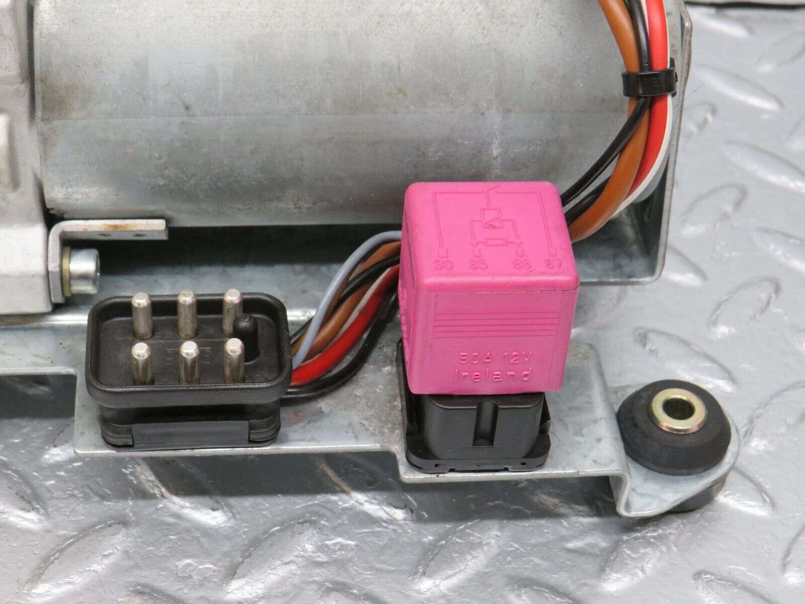 39397 Mercedes-Benz R129 320SL Coupe Roof Hydraulic Pump Bosch 1298000748 0542020012