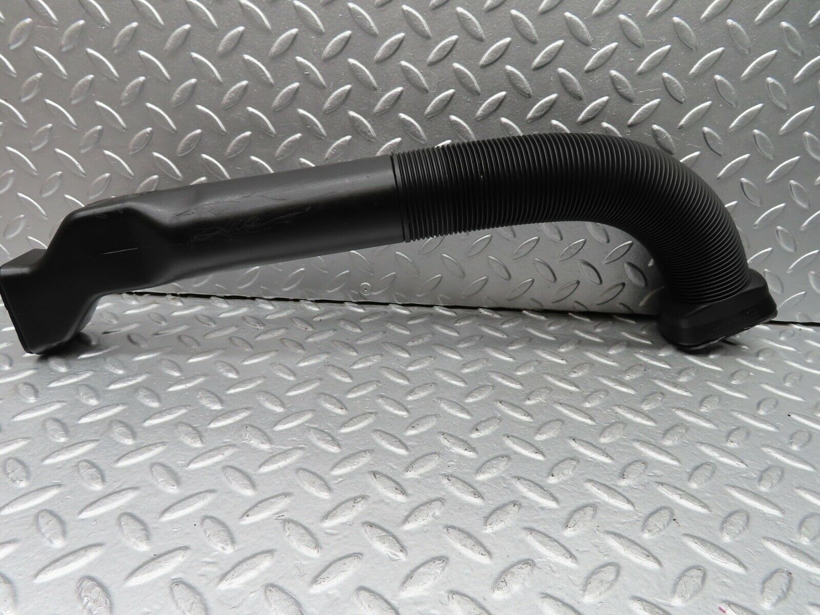 19900 Mercedes-Benz R129 300SL Coupe Air Intake Duct Pipe 1298310446