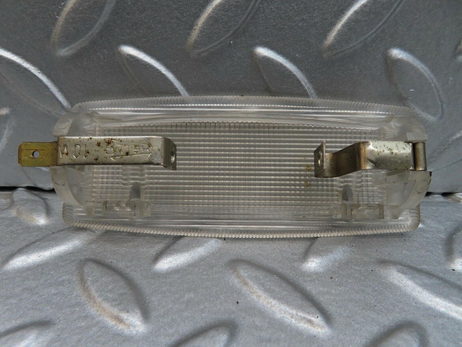 13970 Mercedes-Benz C107 280SLC Rear Dome Light