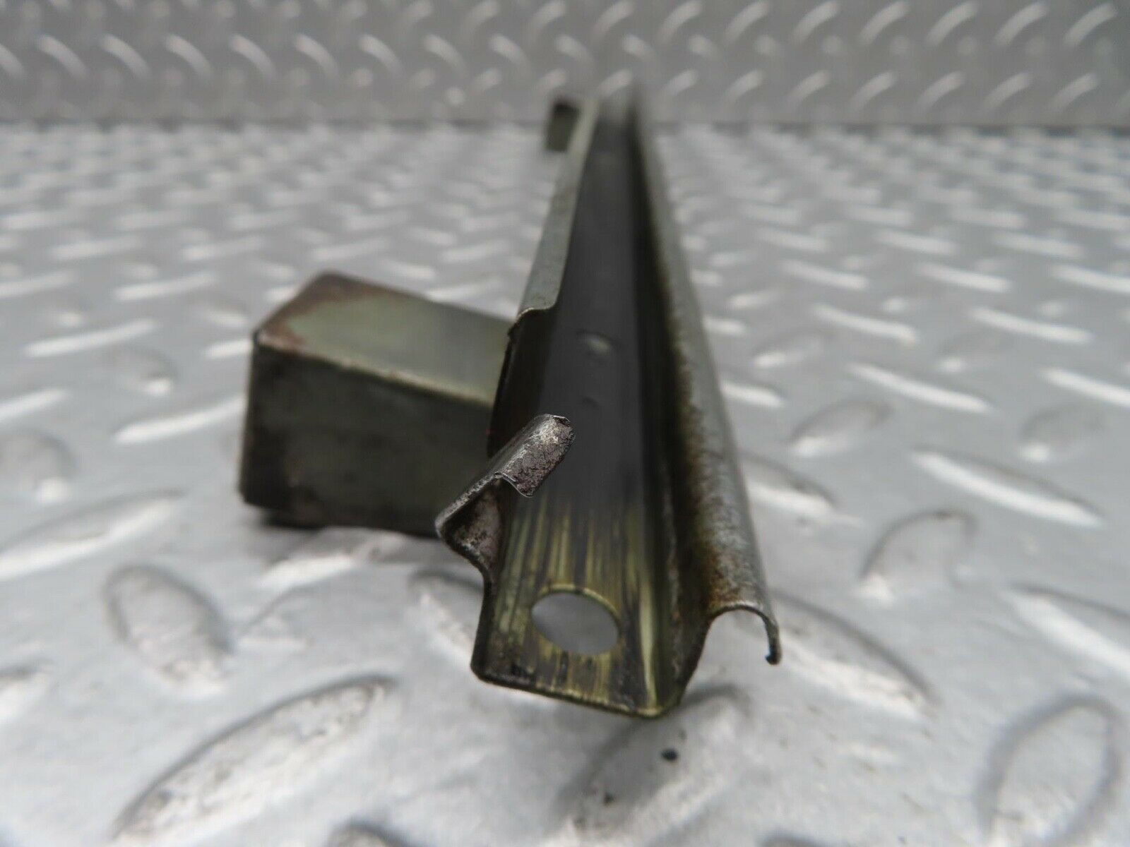 13000 Mercedes-Benz W111 220S Front Right Window Channel