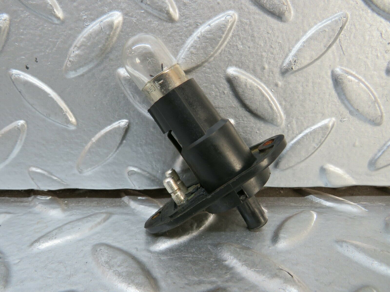 23814 Mercedes-Benz C107 450SLC Coupe Trunk Light 1108250041