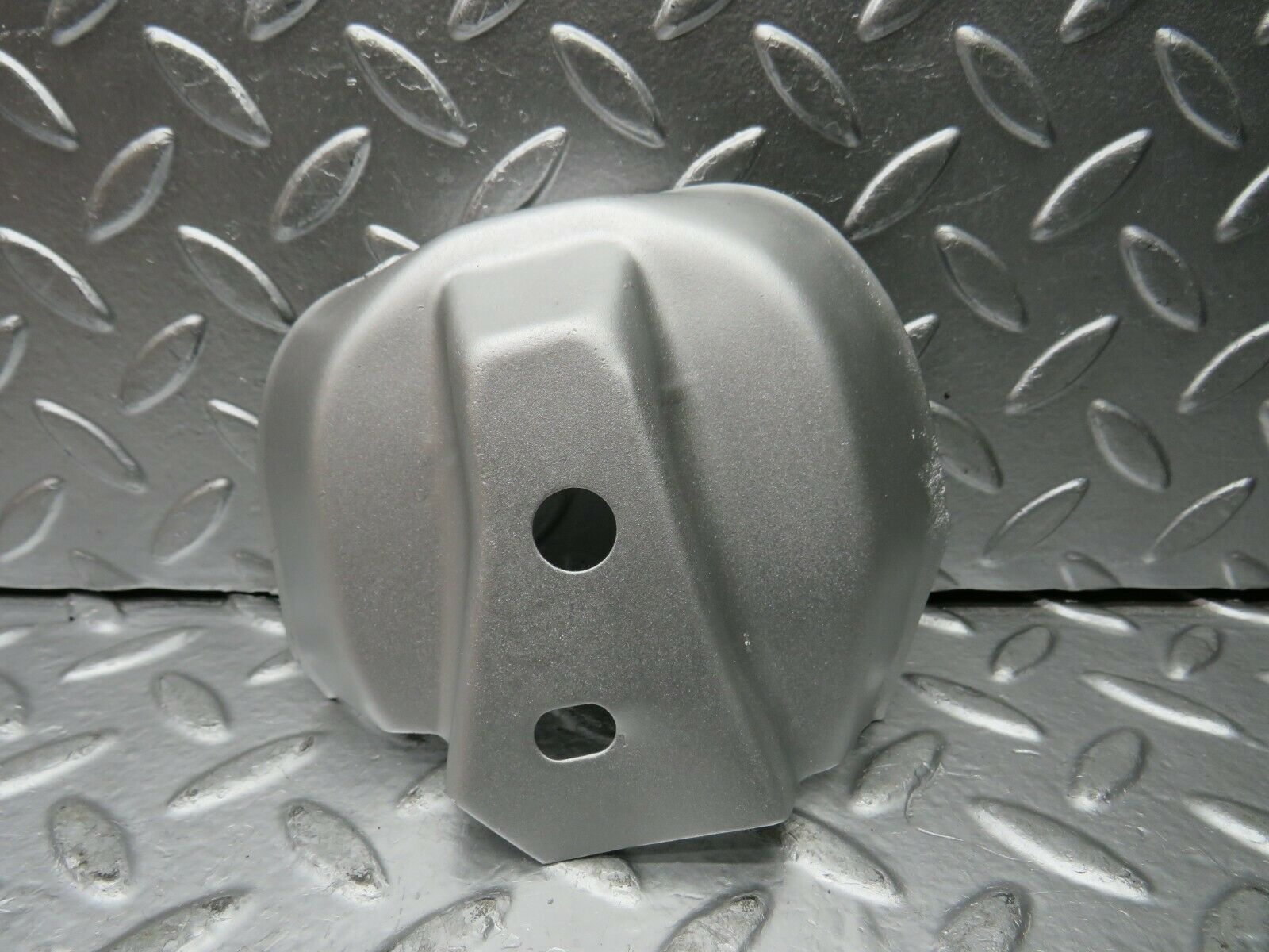 22901 Mercedes-Benz C107 450SLC Coupe Engine Mount Bracket Heat Shield Cover