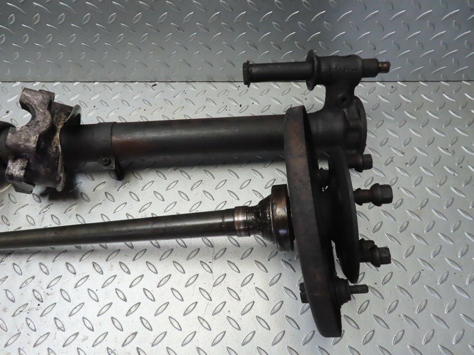 19025 Mercedes-Benz W120 Ponton Rear Axle With Differential 3.89 1203510377