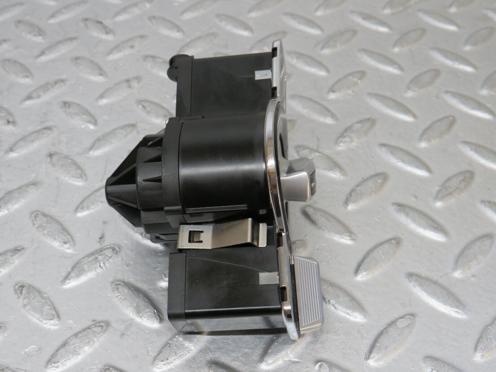 35141 Mercedes-Benz W221 Headlight Switch 2215451104