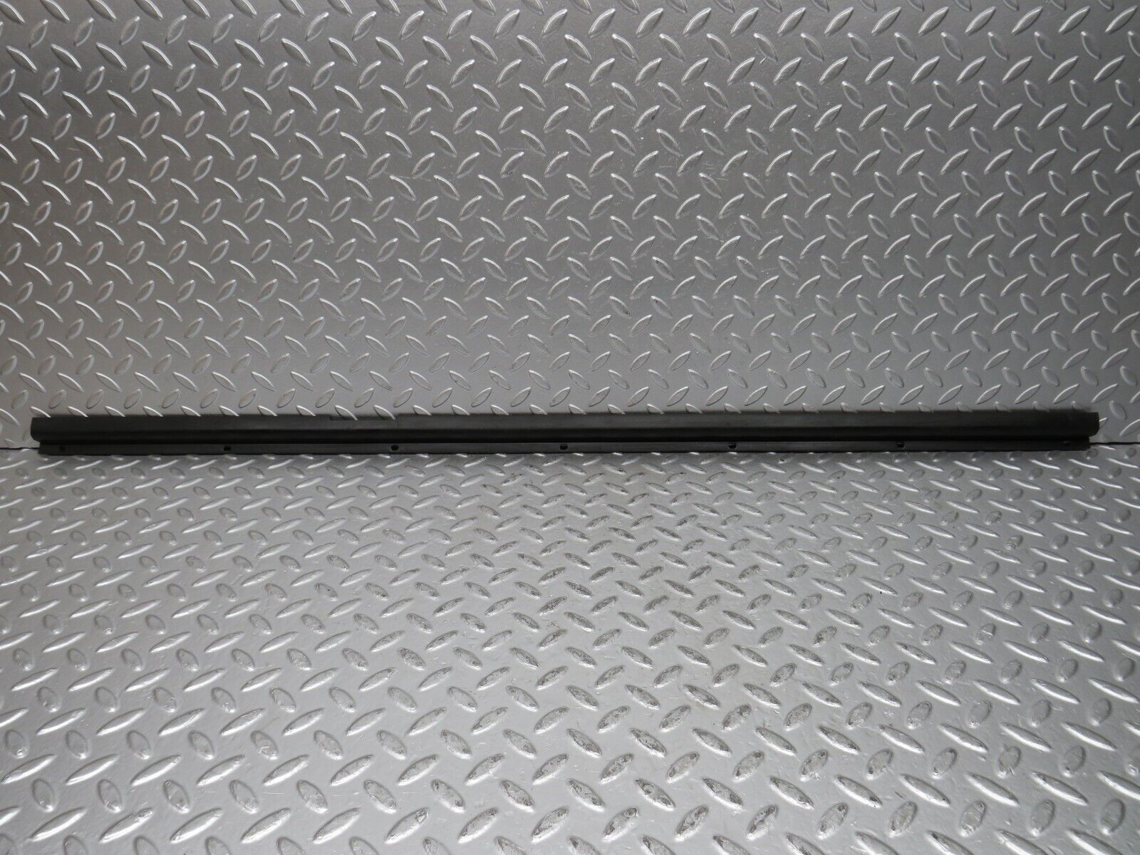 32105 Mercedes-Benz W123 230E Main Cable Cover In Trunk 1238210036