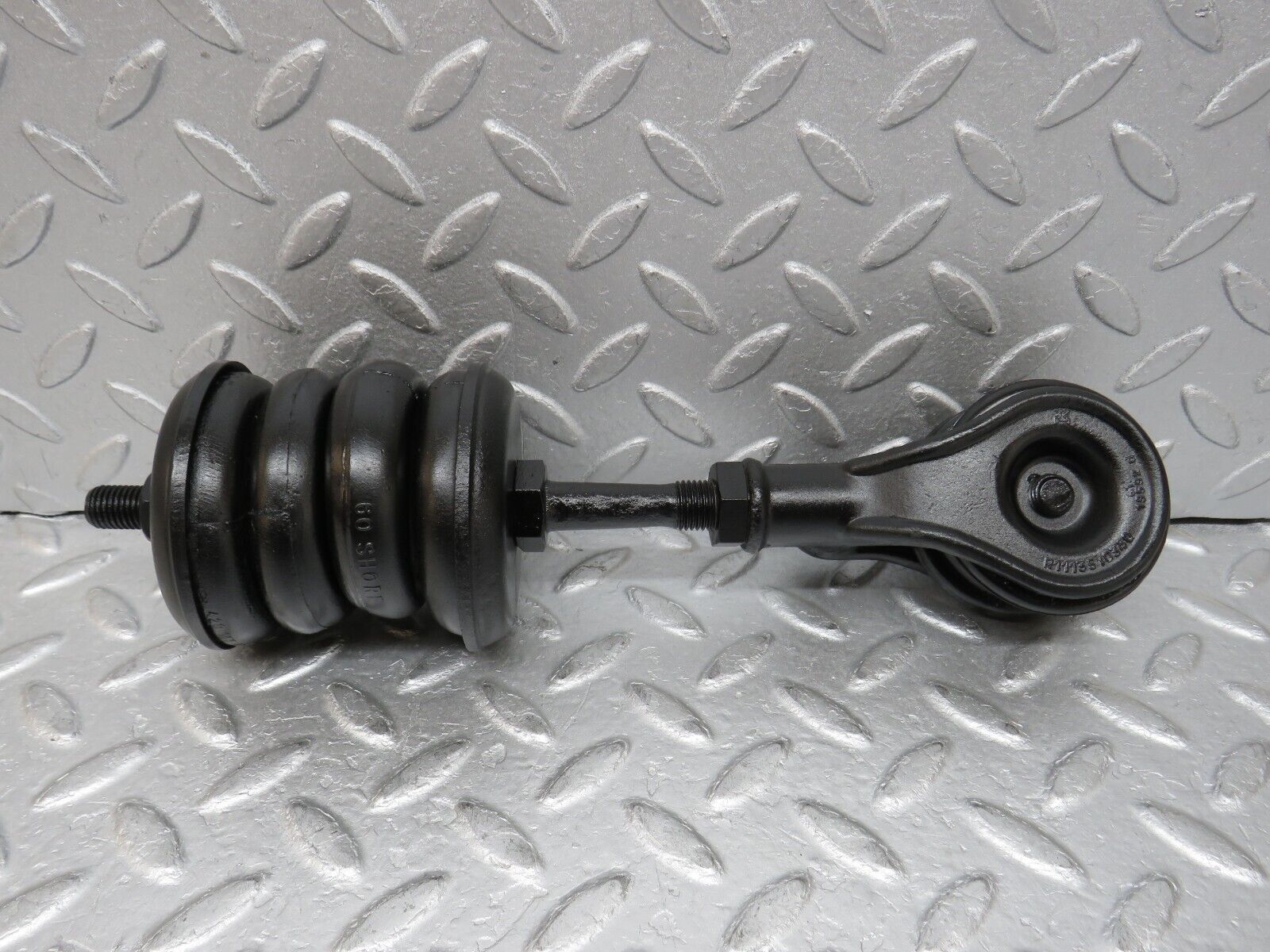 37471 Mercedes-Benz W109 300SEL Strut Rear Axle Mount 1113510444 1113510240