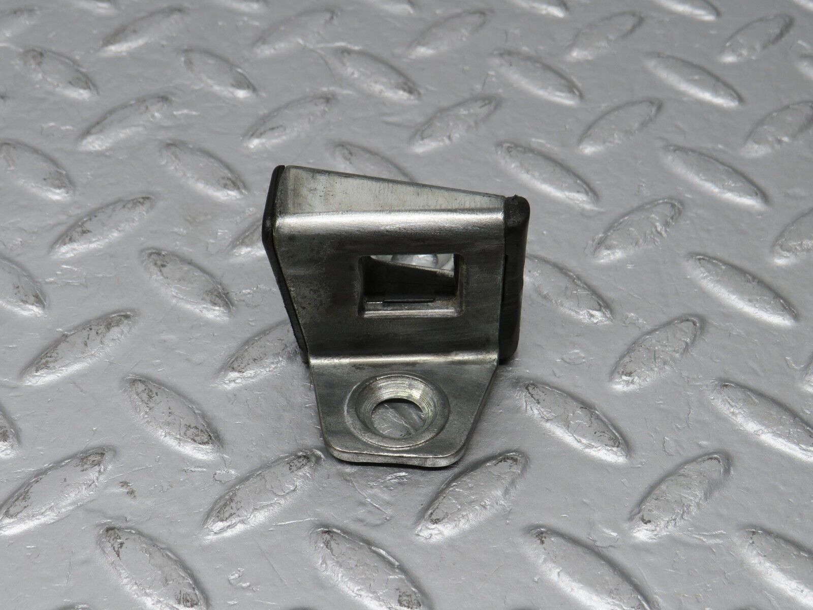 38860 Mercedes-Benz W201 190E 2.6L Door Lock Latch