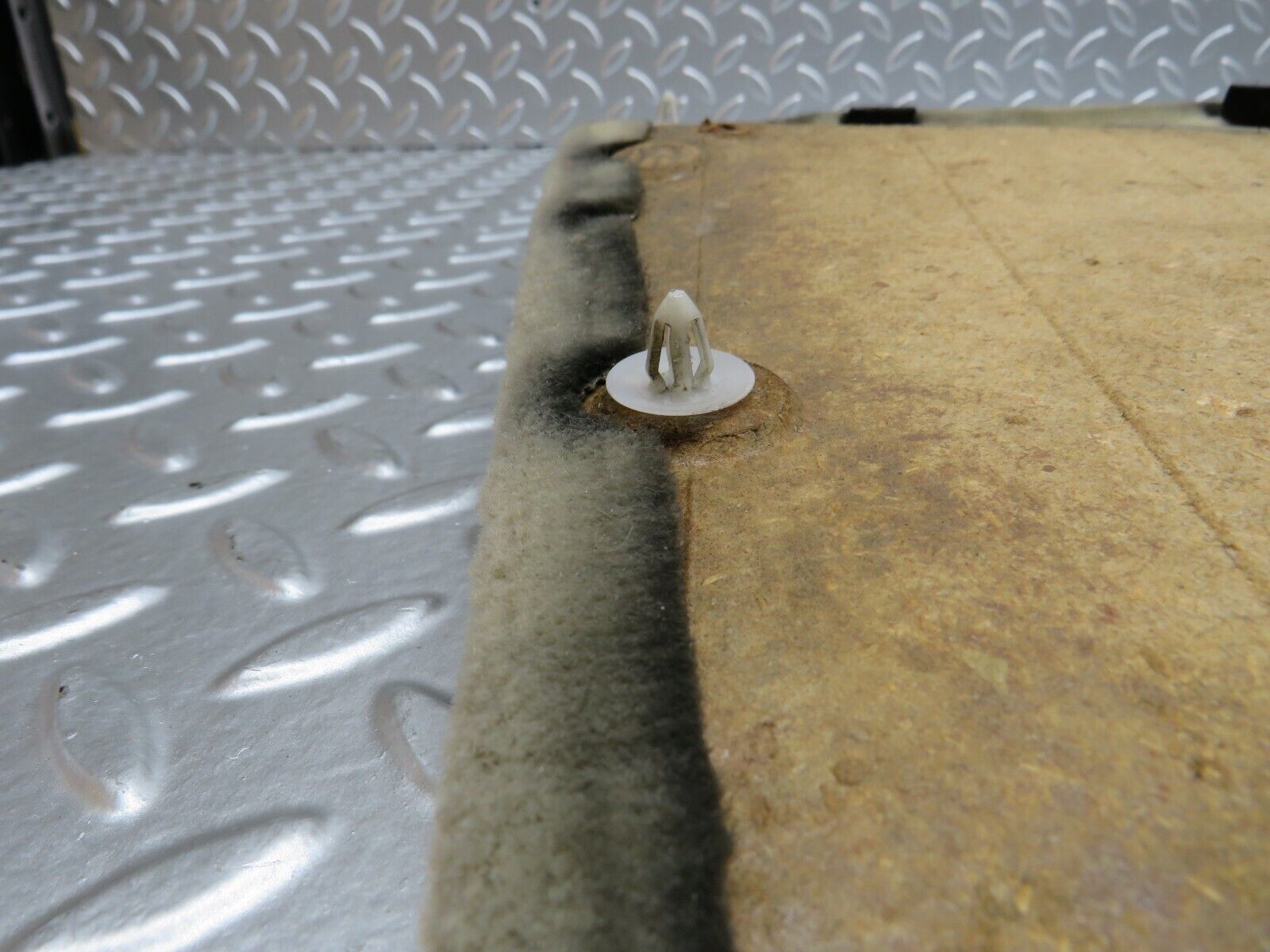 27595 Mercedes-Benz S124 300TE Wagon Tailgate Trunk Cover Lining 1247470070