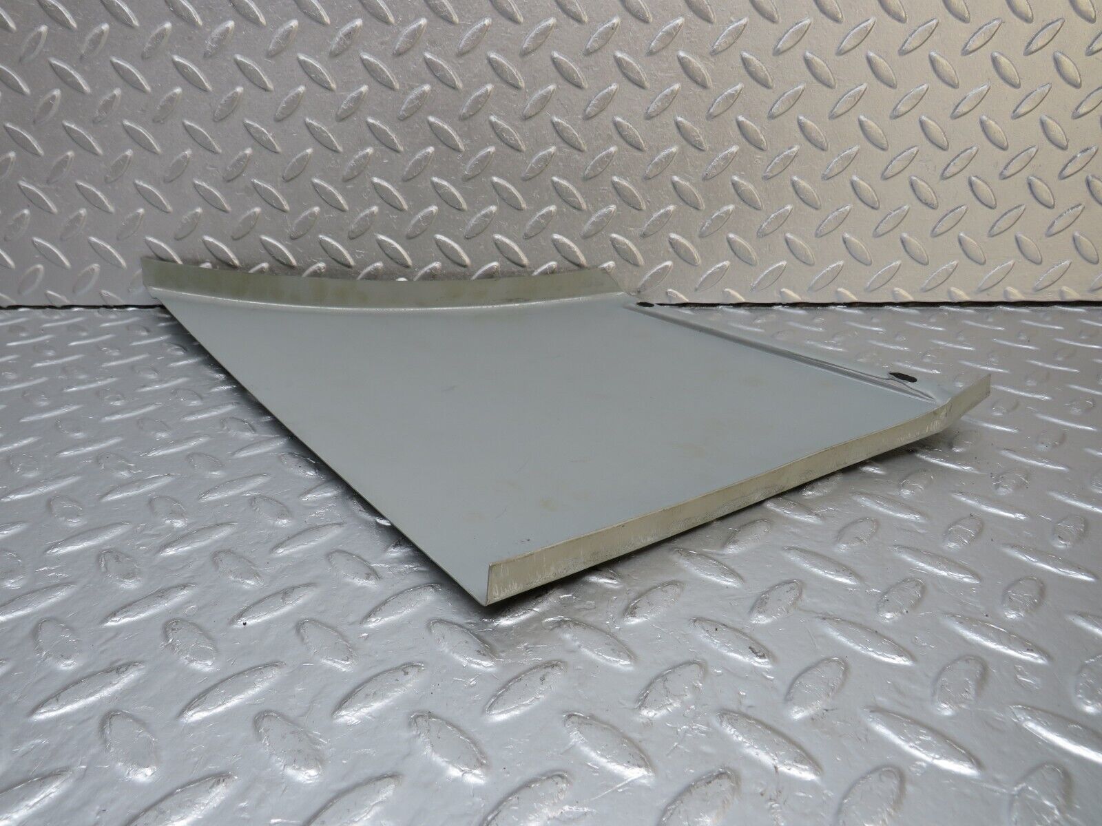 40348 Mercedes-Benz W110 230 Front Left Wing Fender Repair Panel