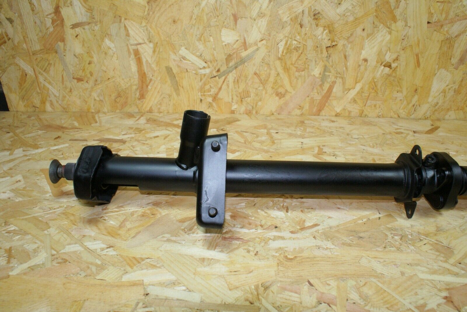 2199 Mercedes-Benz W123 280E Steering Column