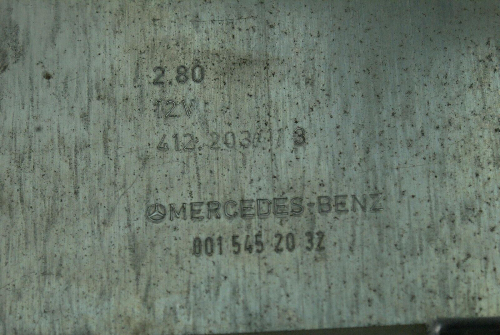 2504 Mercedes-Benz W116 350SE Cruise Control Module Unit 0015452032